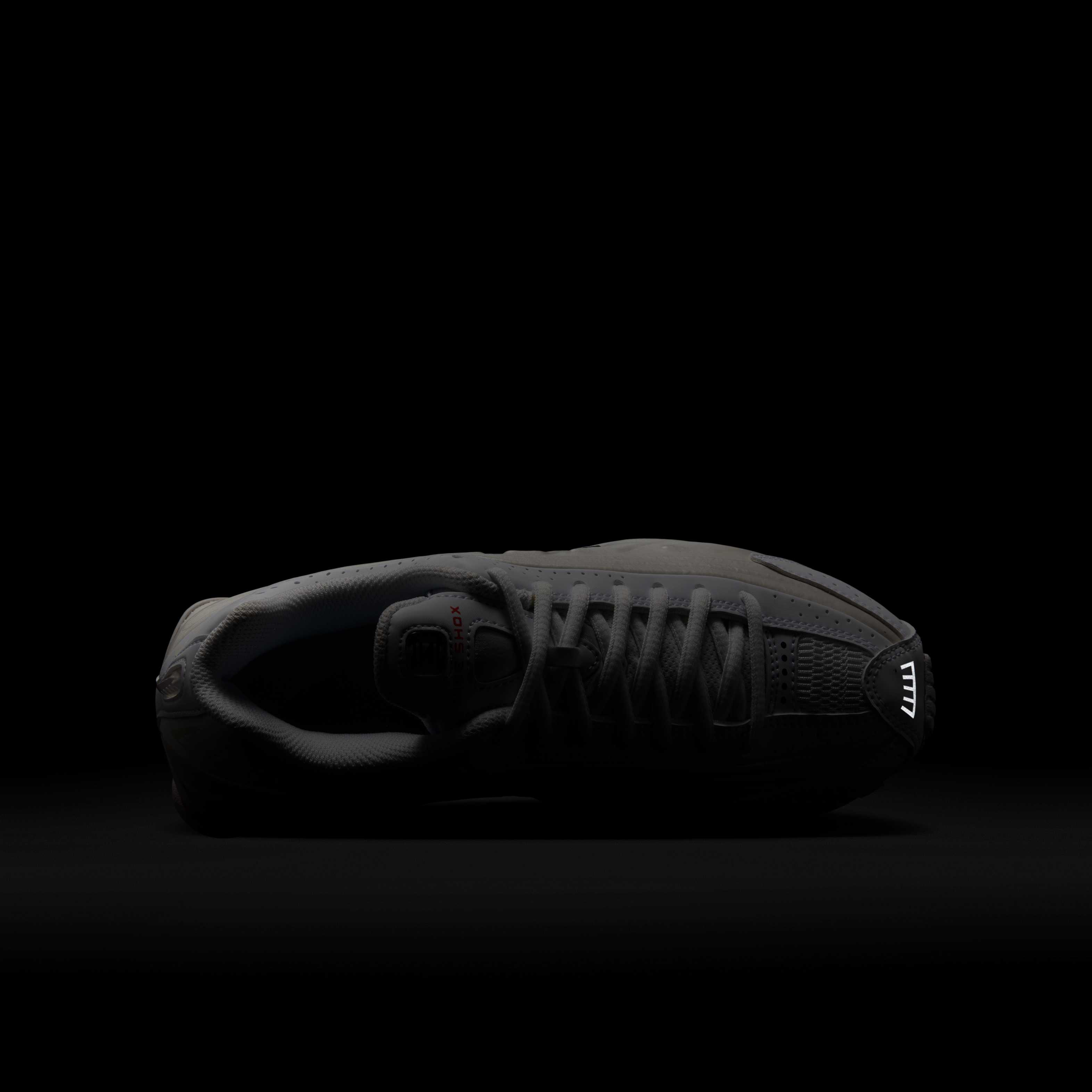 Nike Shox R4 image number 8