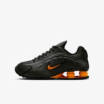 Nike Shox R4