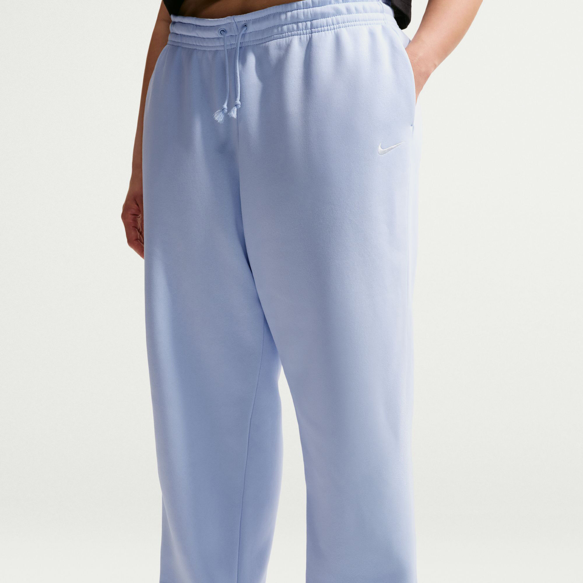 نايكي سبورتسوير فينيكس فليس image number 2