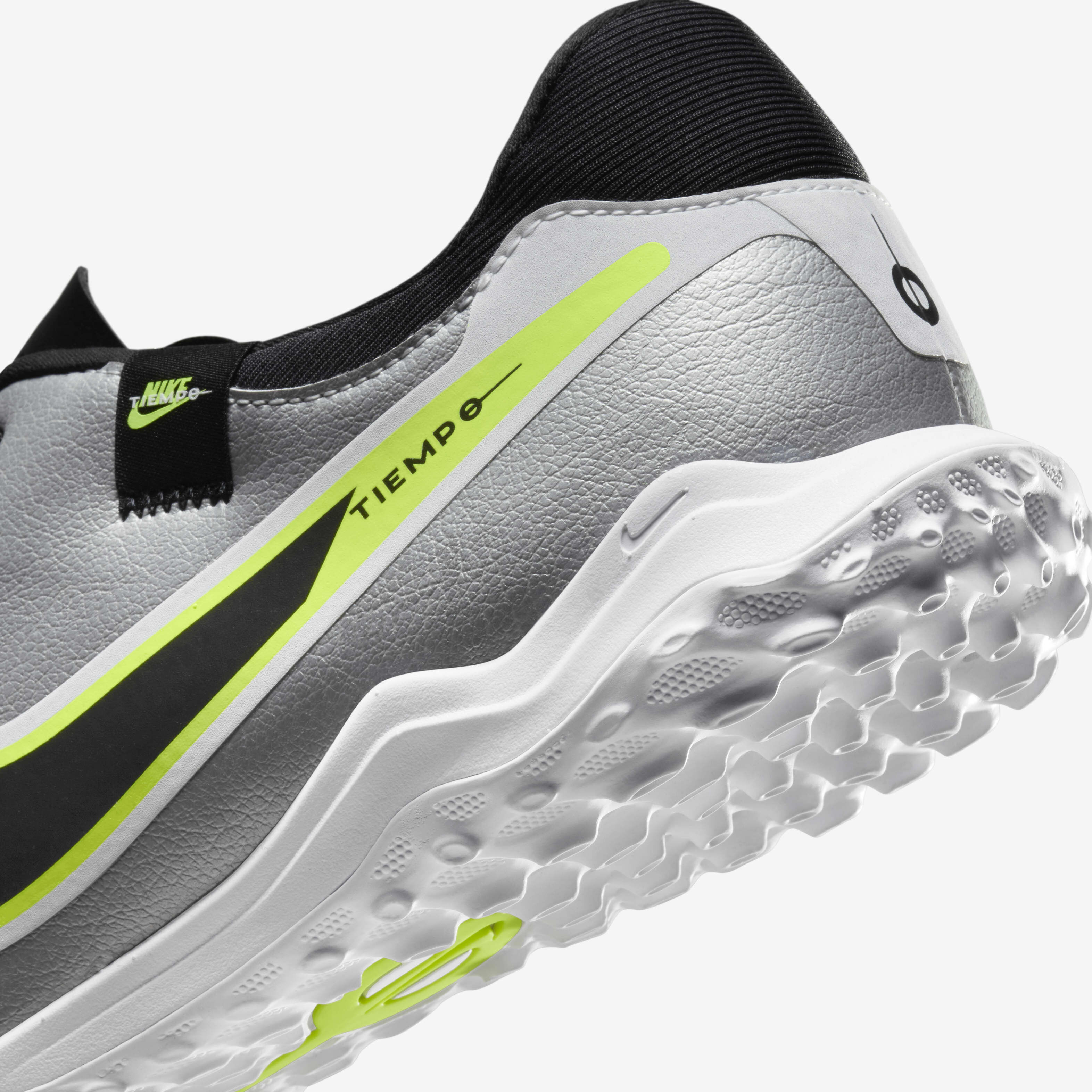Nike tiempo trainer online