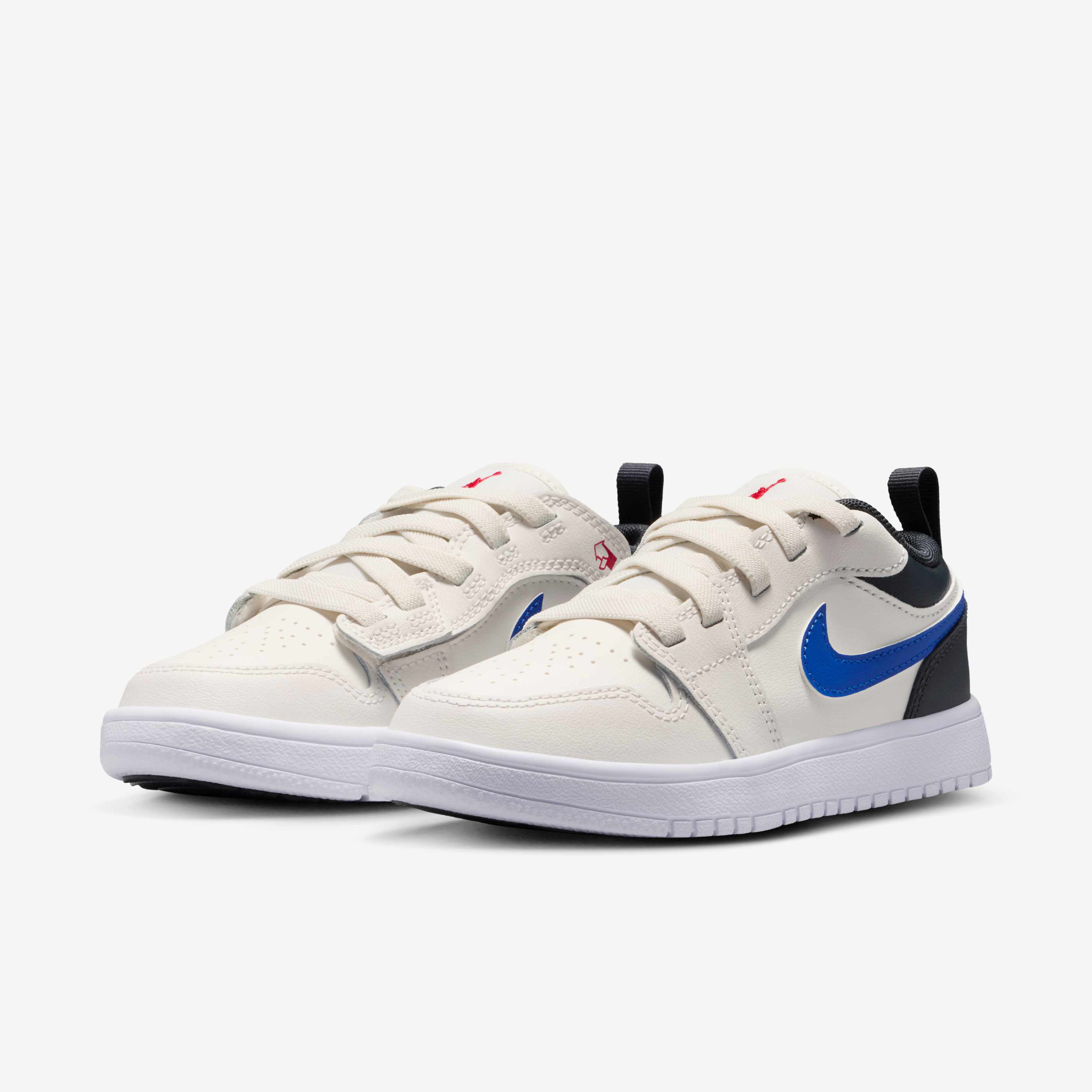 جوردن 1 لو الت image number 4