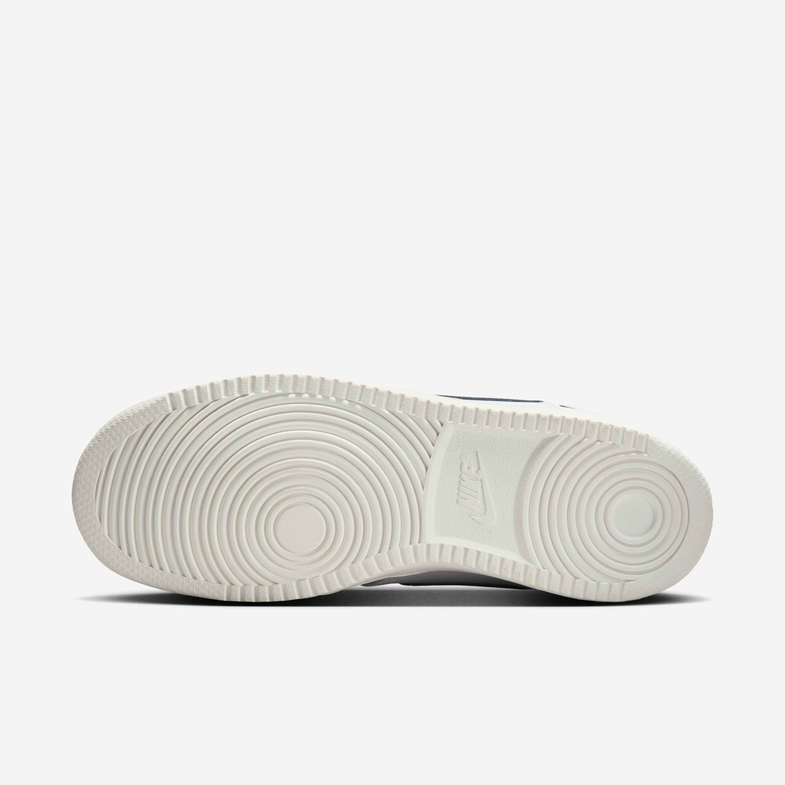 Nike Court Vision Mid image number 1