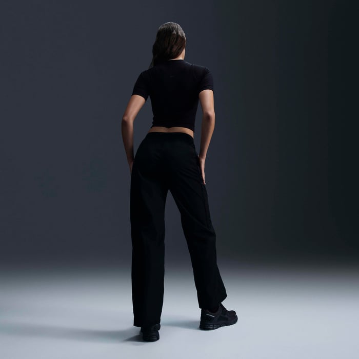 Nike Windrunner image number 4 Nike Windrunner image number 4