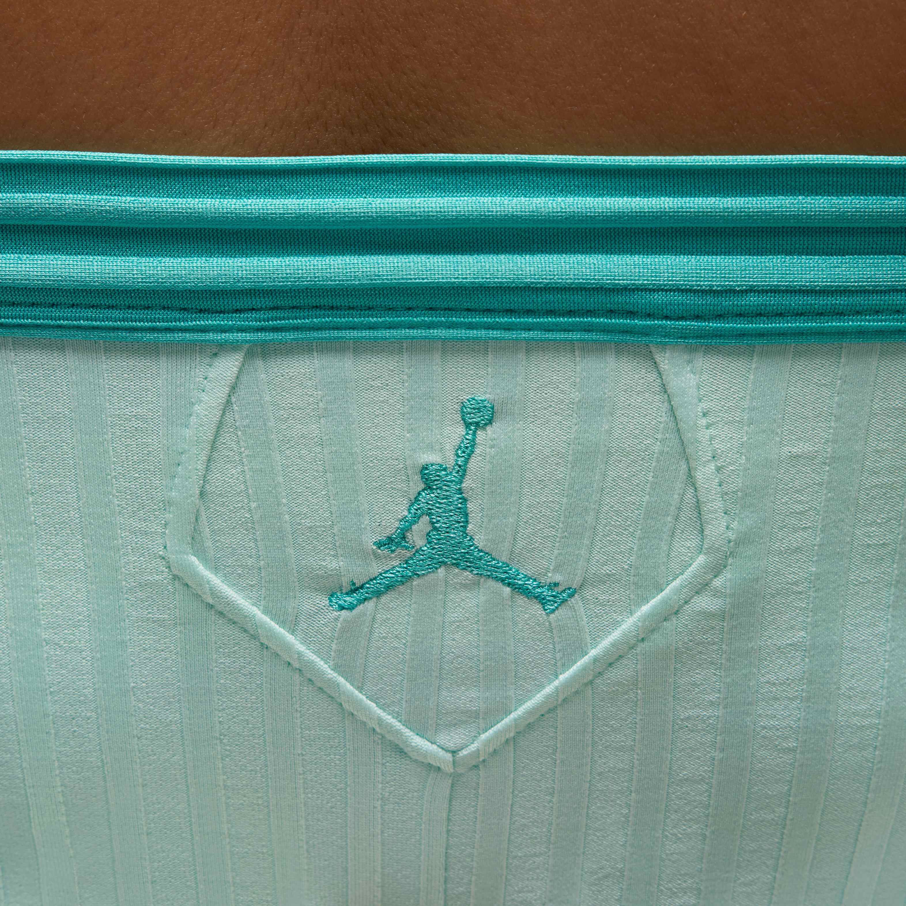 Jordan Poolside image number 3