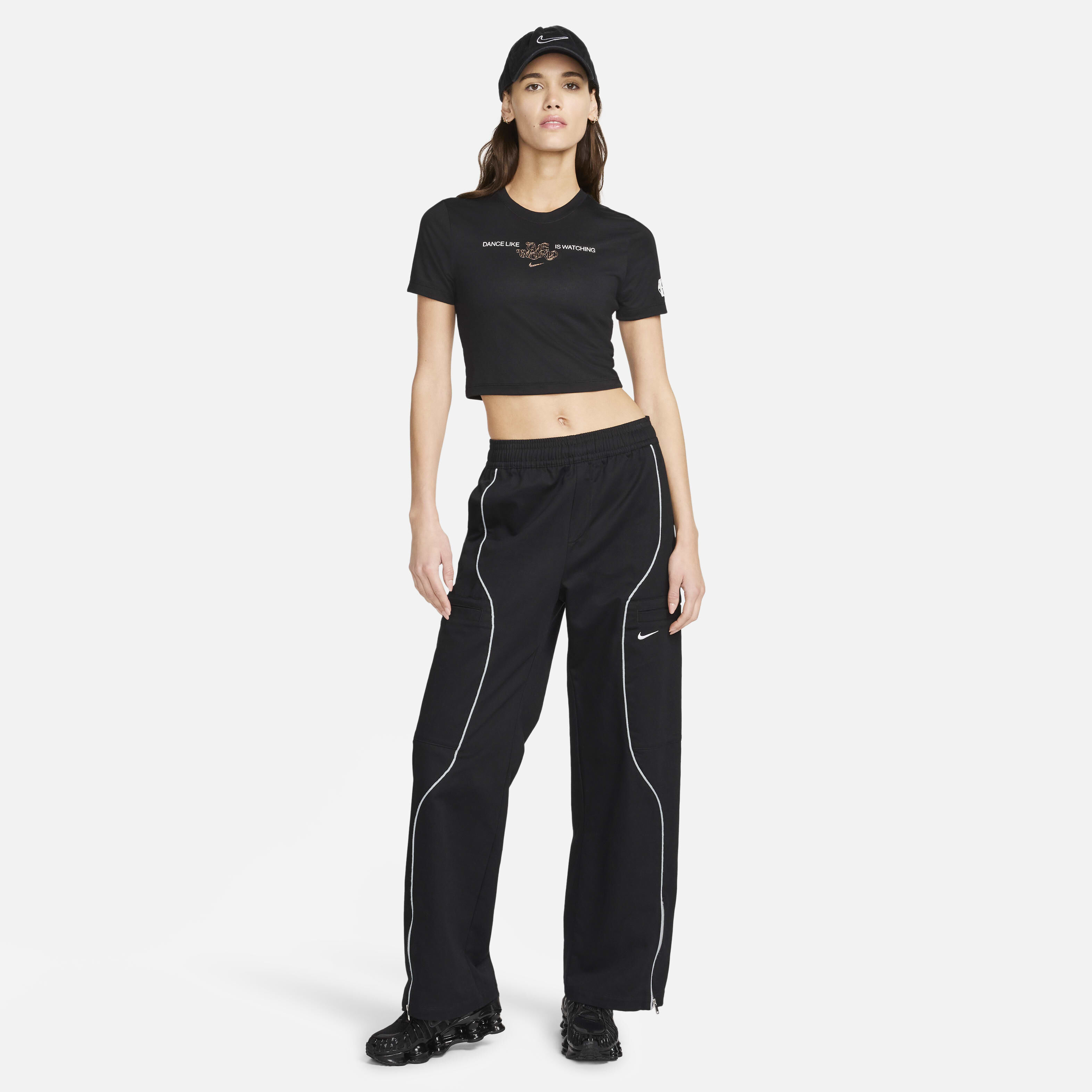 نايكي سبورتسوير image number 5