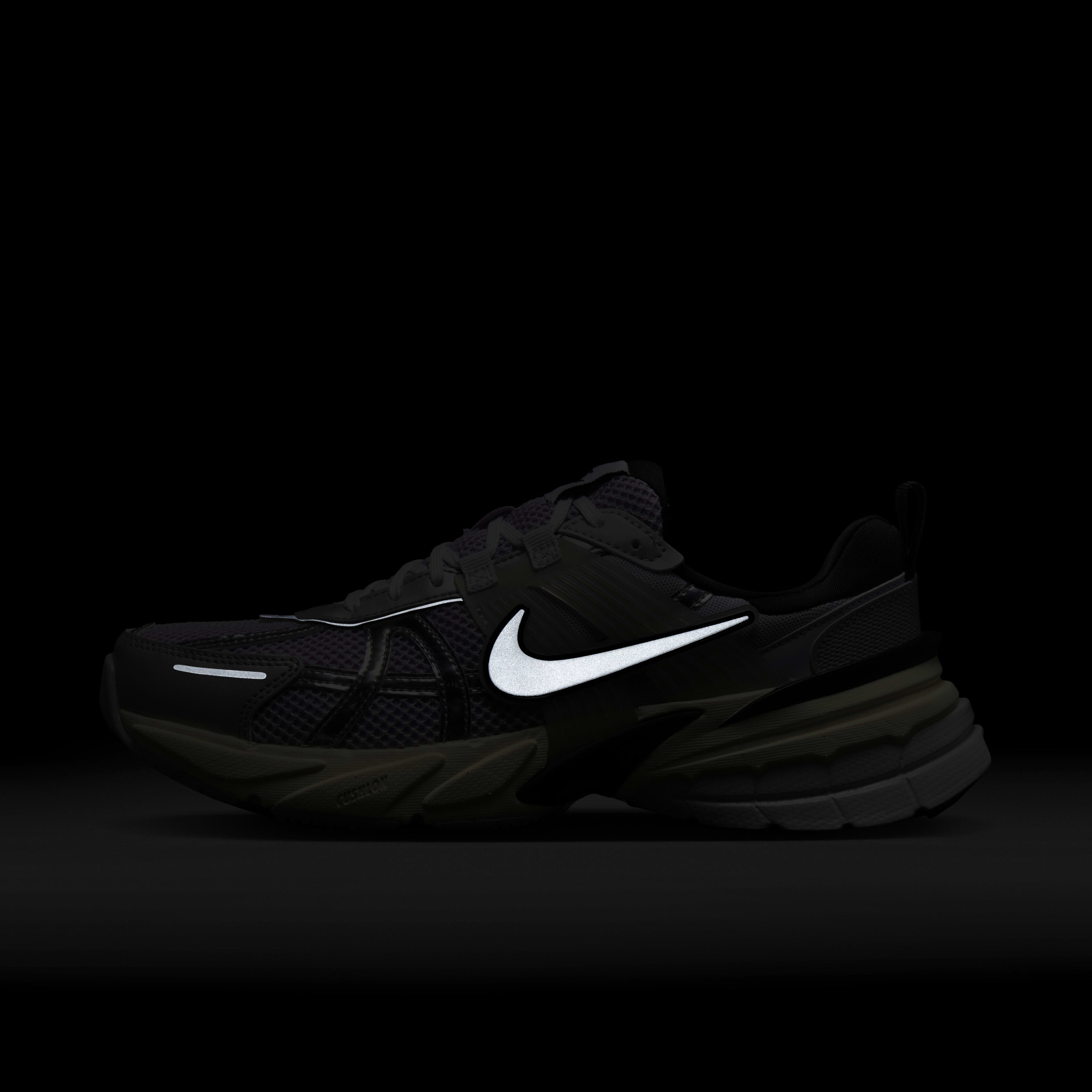 NIKE / V2K ラン grape Women's Nike V2K Run – Oneness Boutique