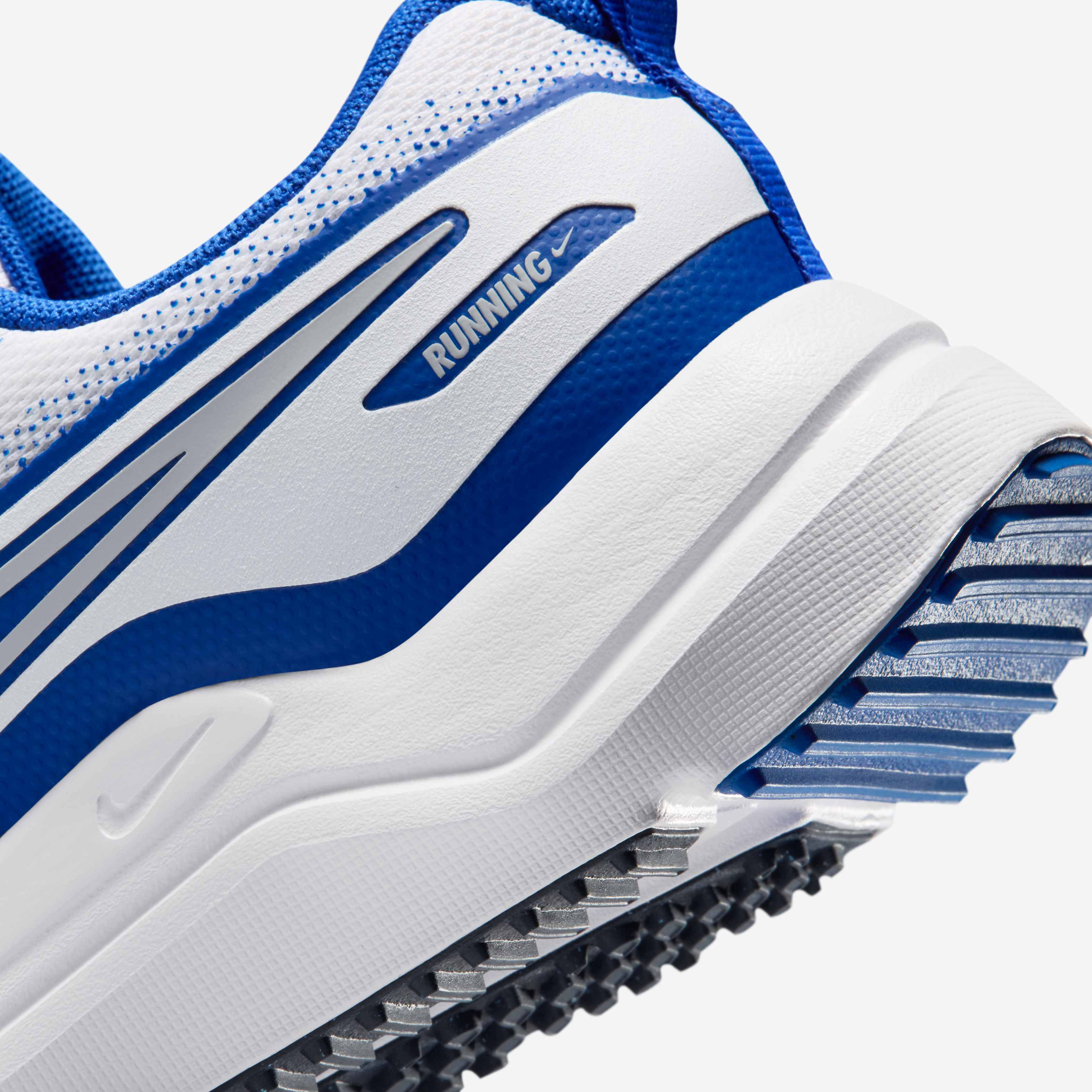 Nike Cosmic Runner image number 7