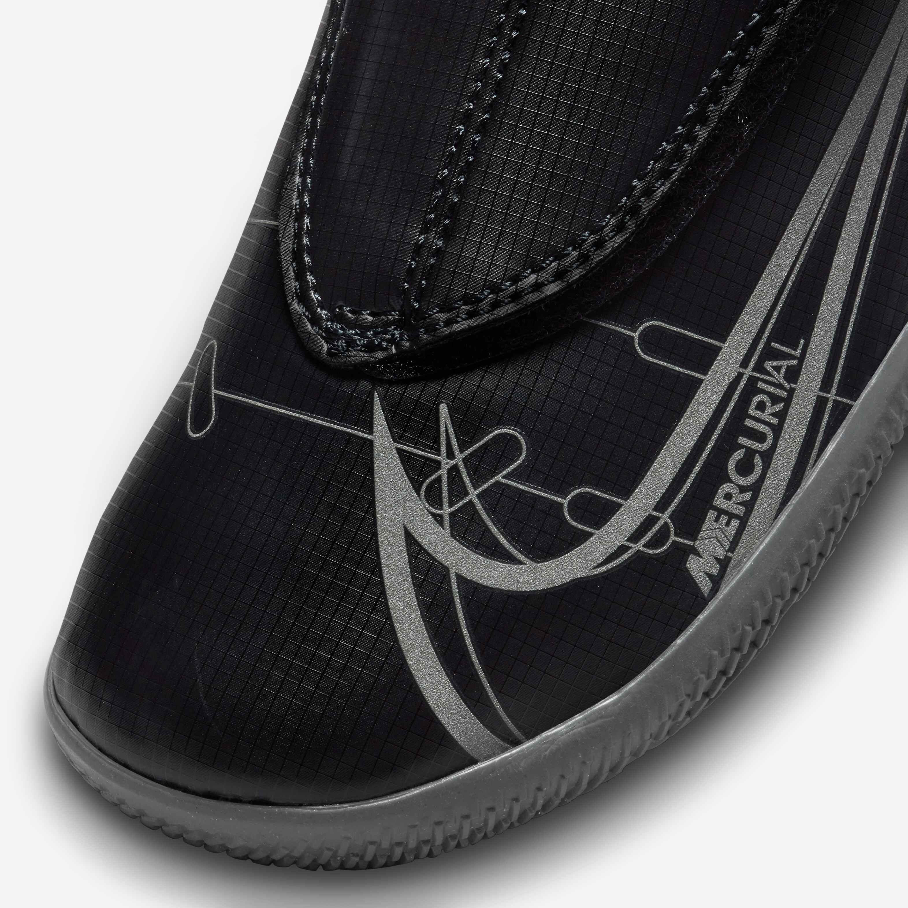 نايكي جونيور ميركيوريال فابور 12 كلوب IC image number 6