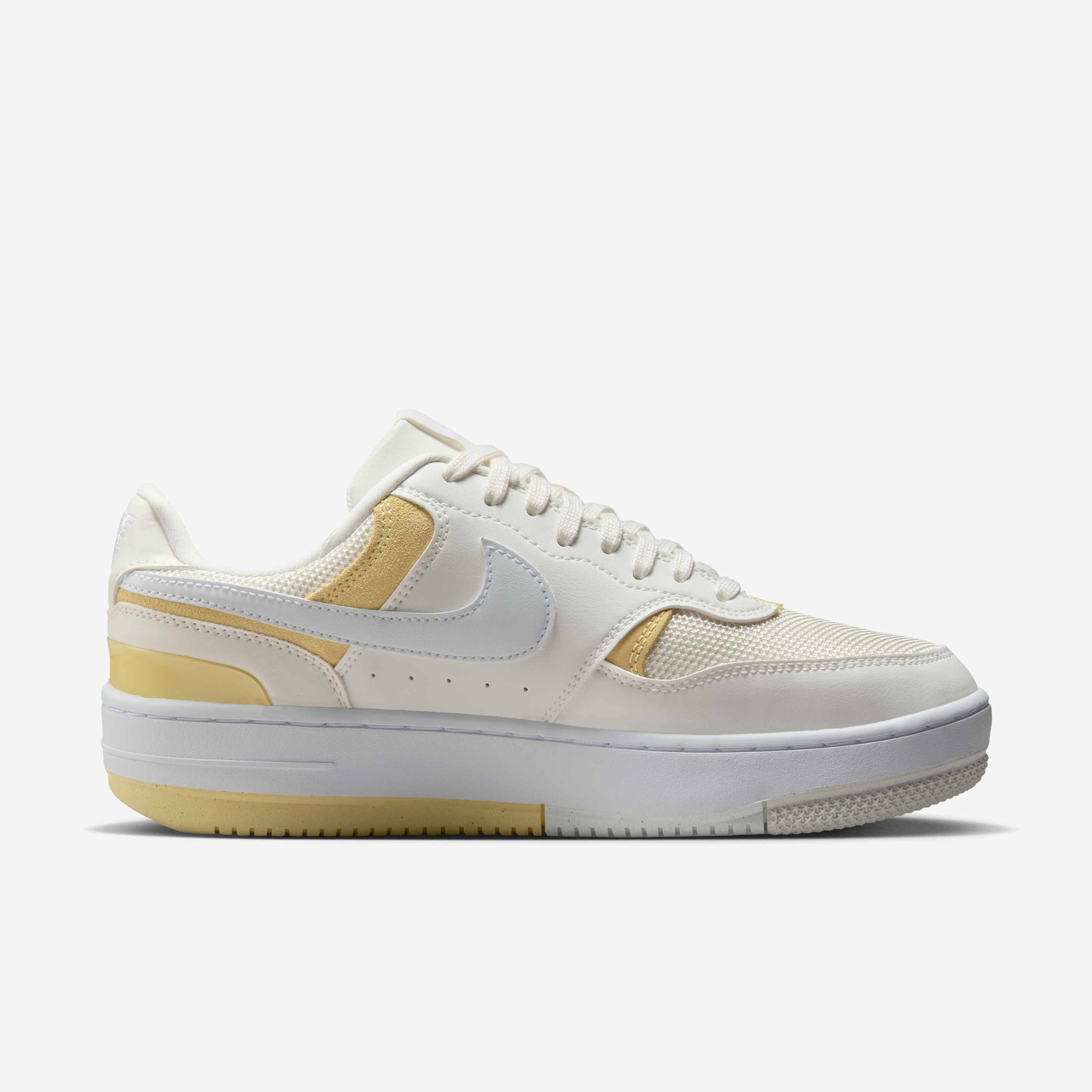 Nike Gamma Force image number 2