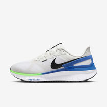 Nike Structure 25