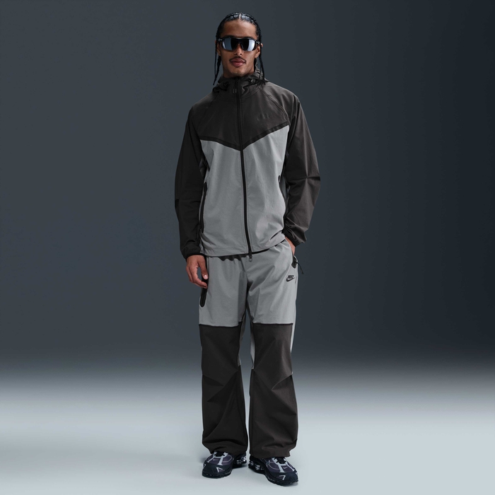 Nike Tech image number 3 Nike Tech image number 3