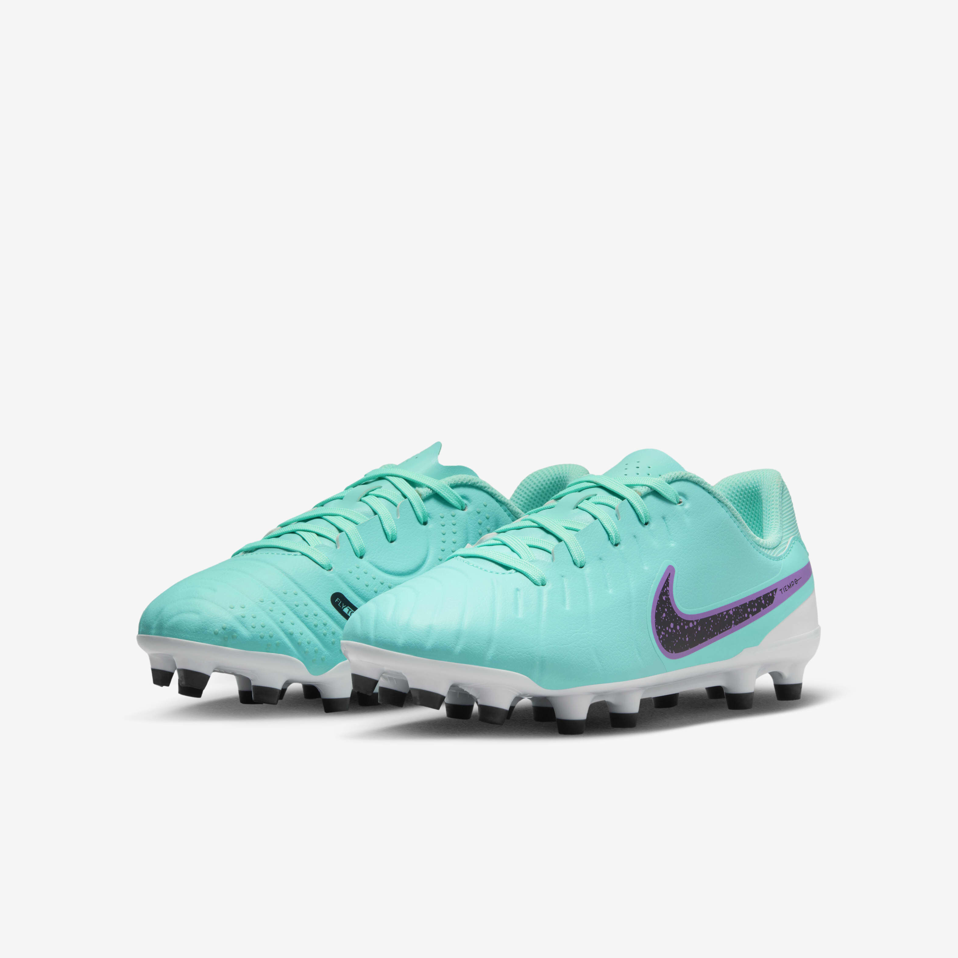 Nike Jr. Tiempo Legend 10 Academy image number 4