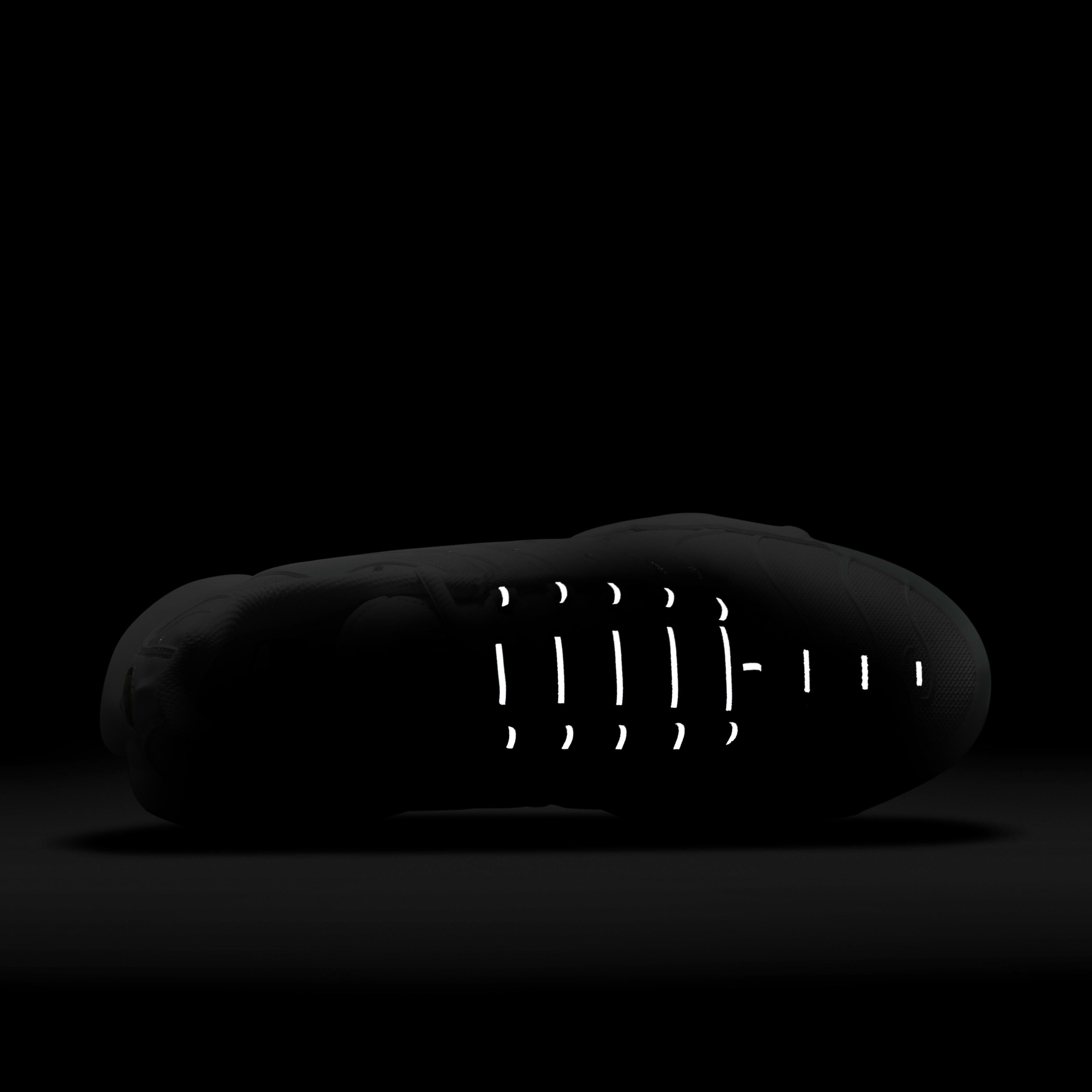 اير ماكس بلاس image number 8