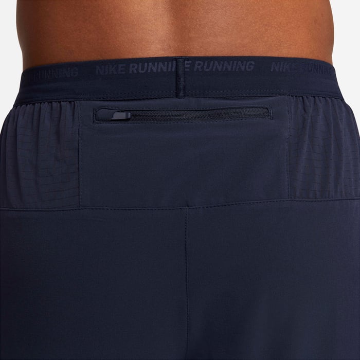 Nike Phenom image number 4 Nike Phenom image number 4