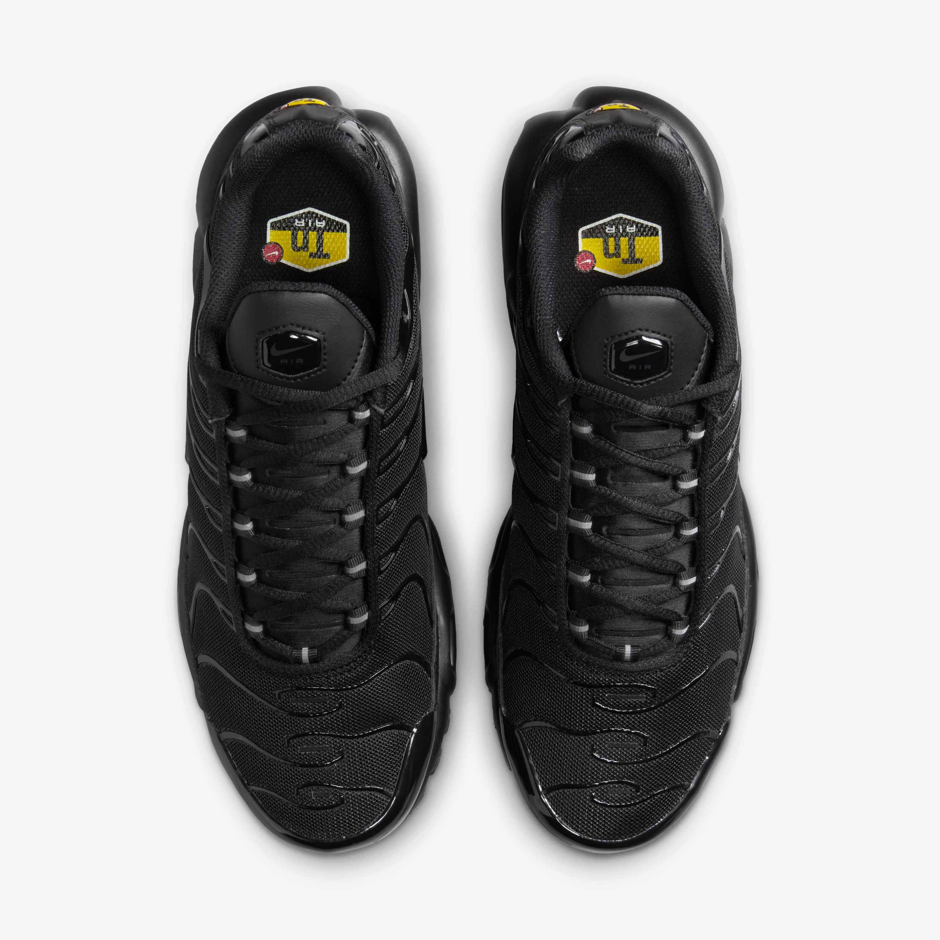 Nike Air Max Plus image number 3