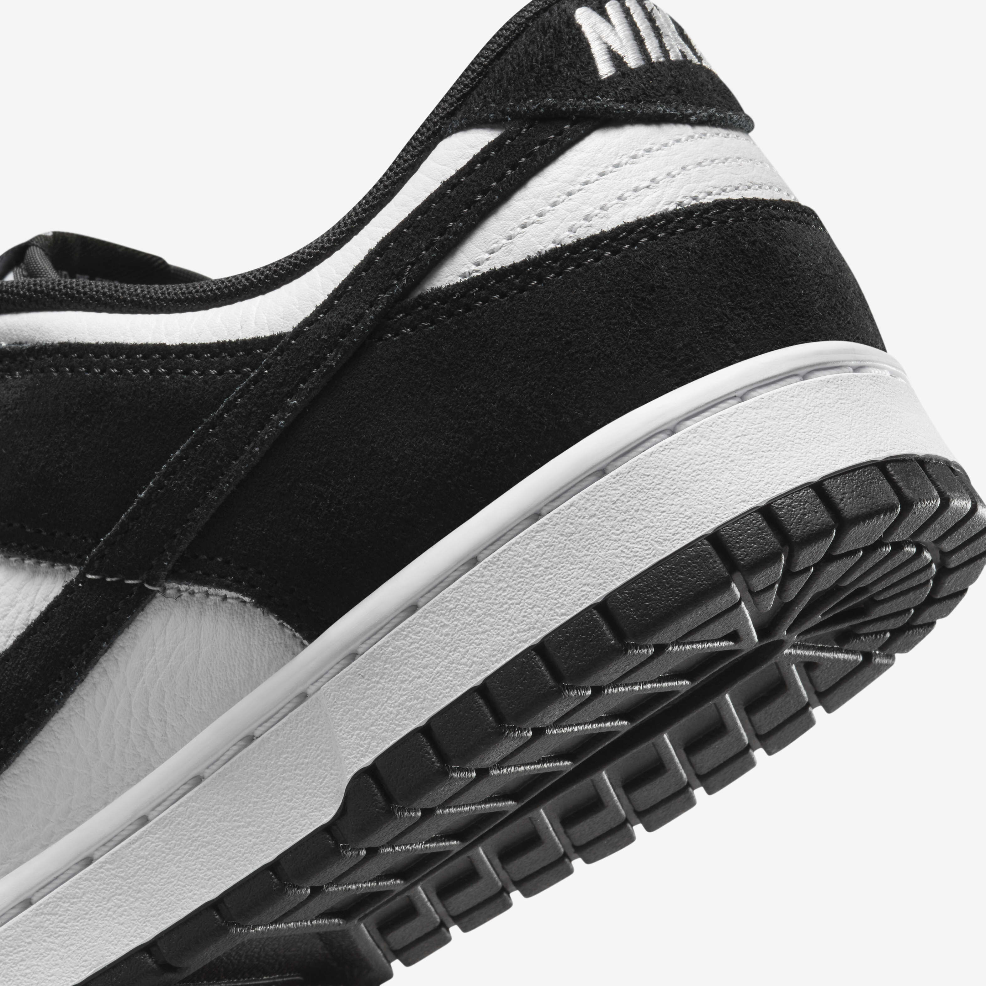 نايكي دانك لو ريترو image number 7