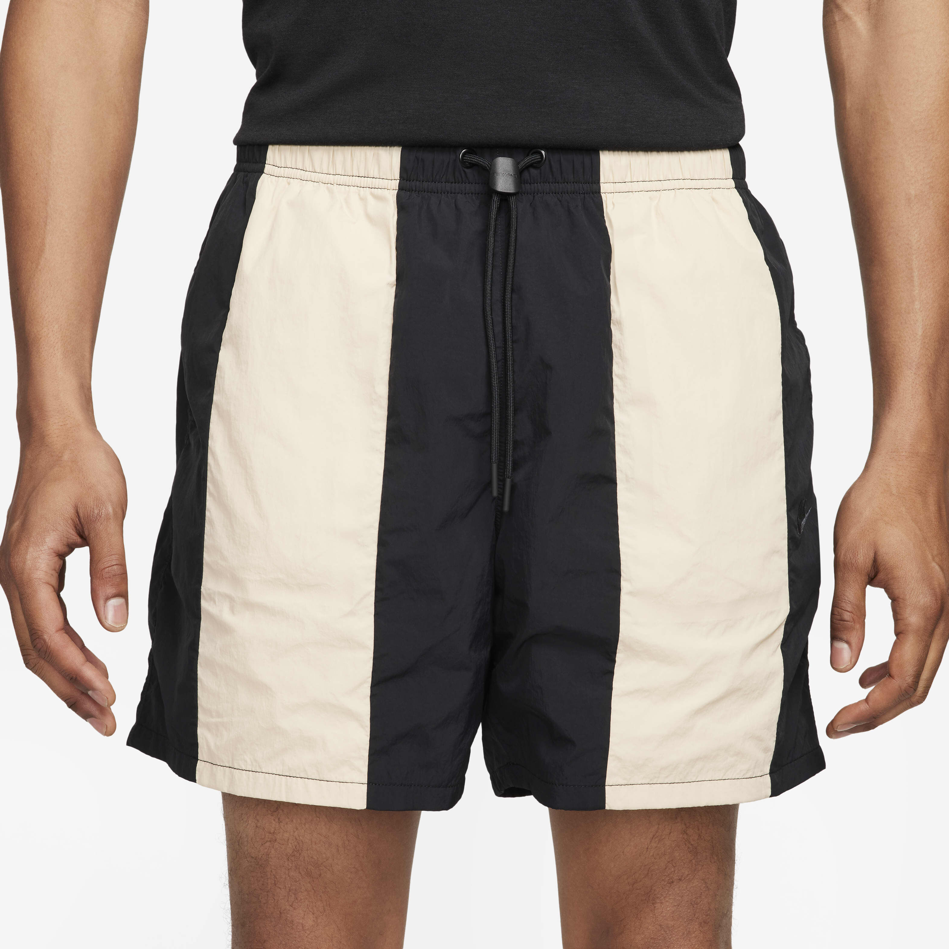 نايكي سبورتسوير تك باك image number 1