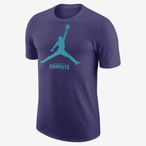 Charlotte Hornets Essential