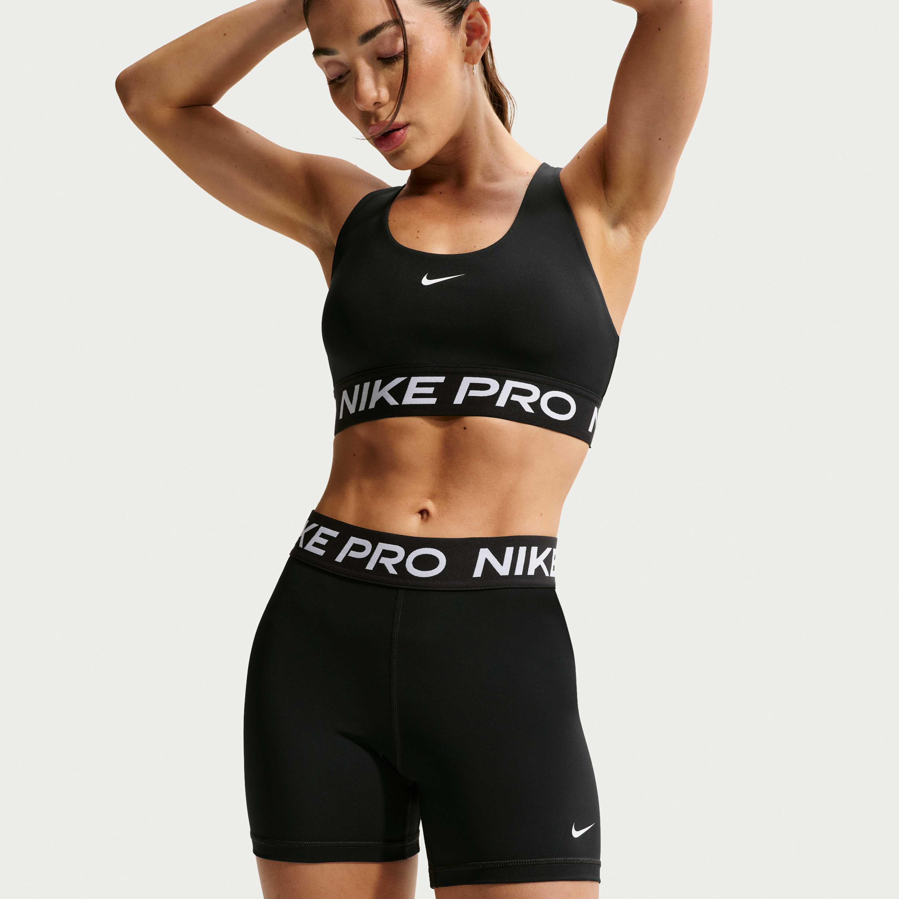 Nike Pro 365 image number 3