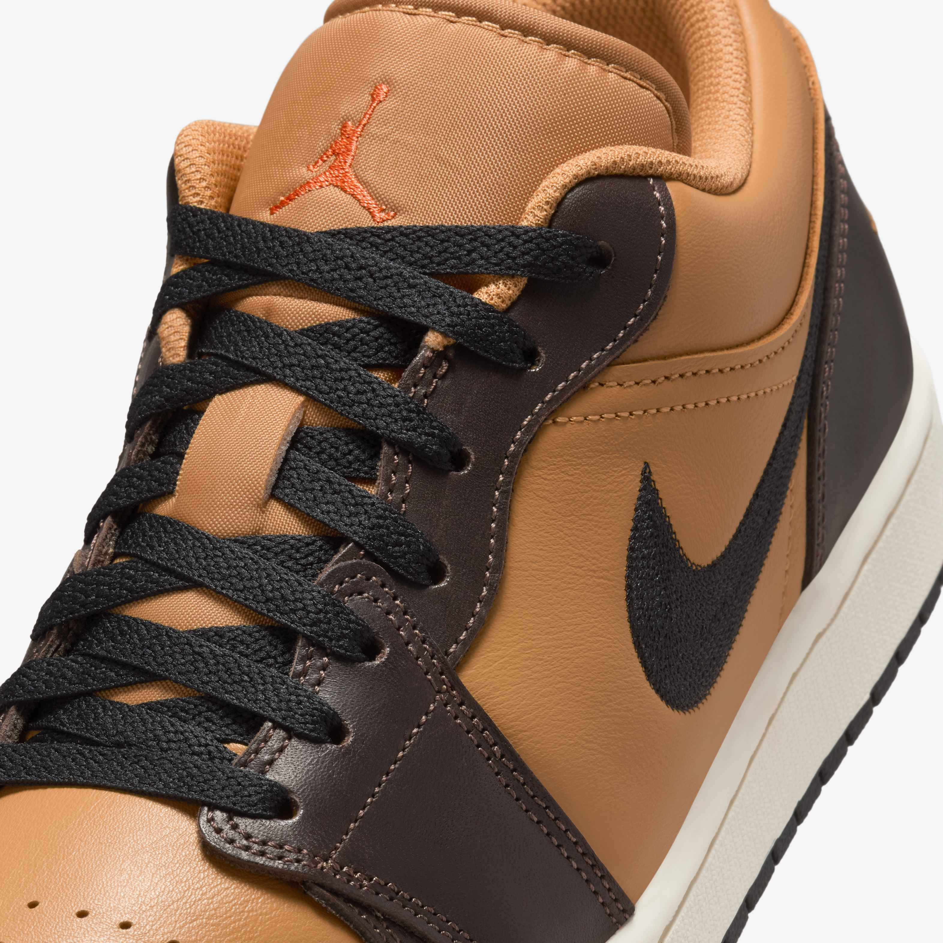 Air Jordan 1 Low SE image number 6