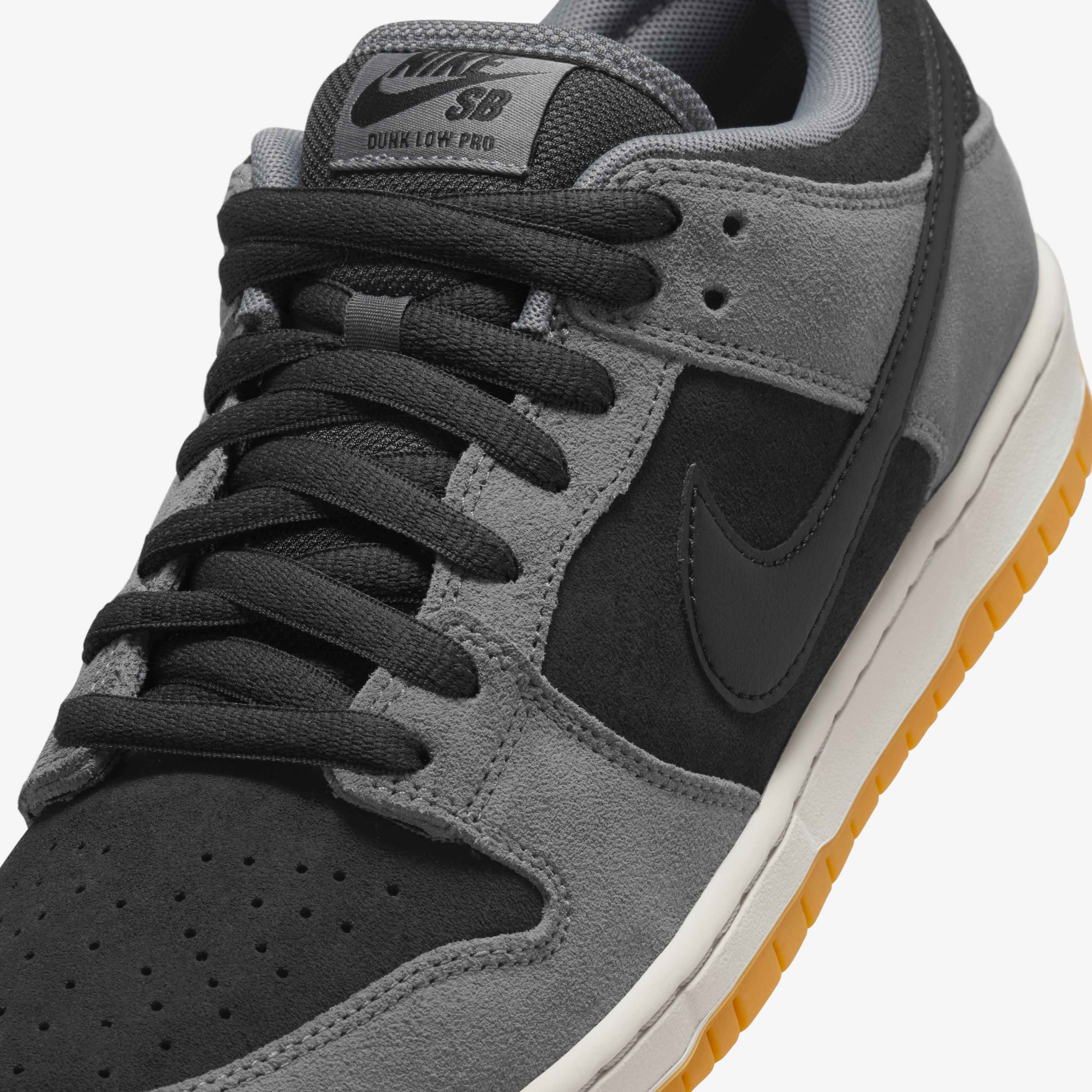 Nike SB Dunk Low Pro image number 6