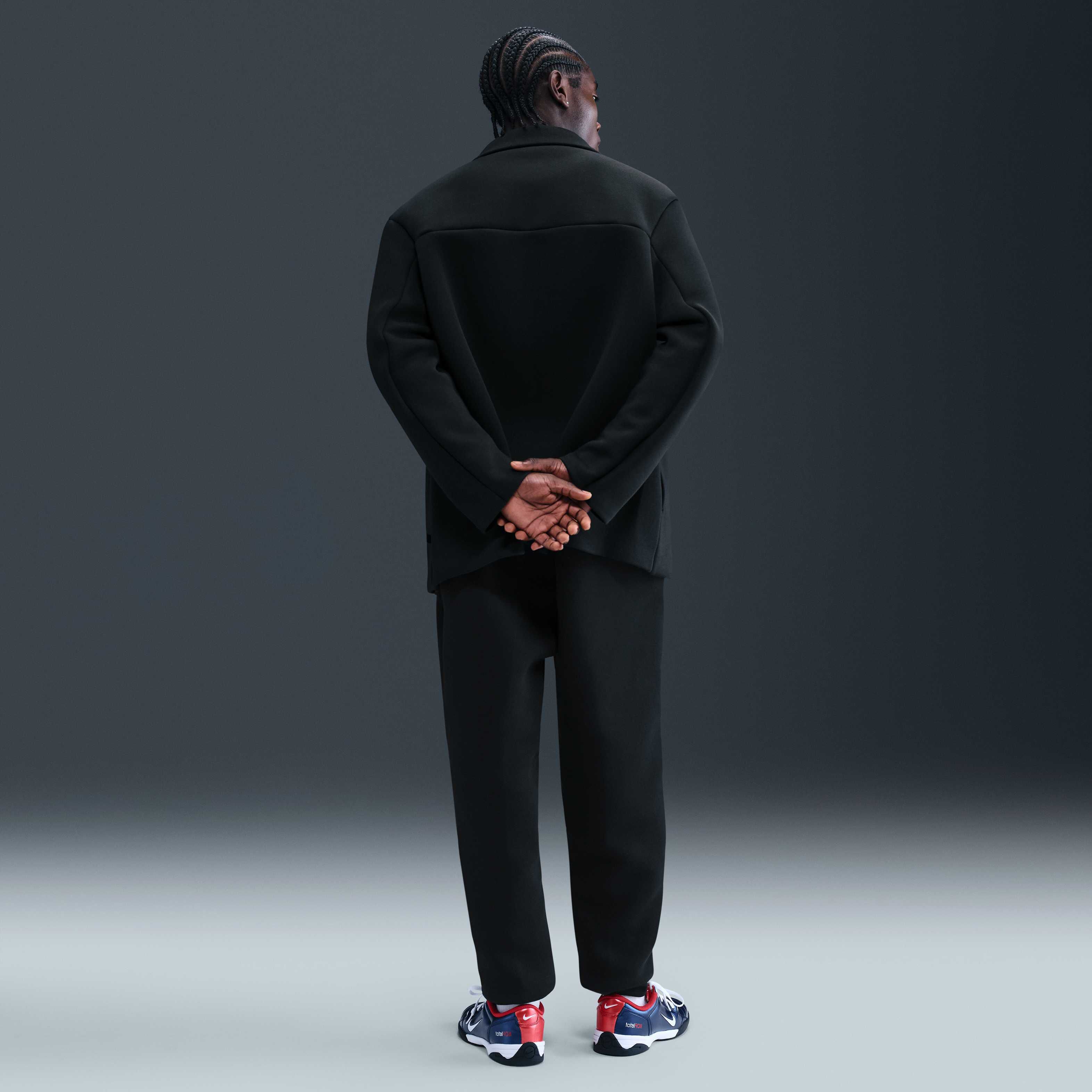 Paris Saint-Germain Tech Fleece image number 4