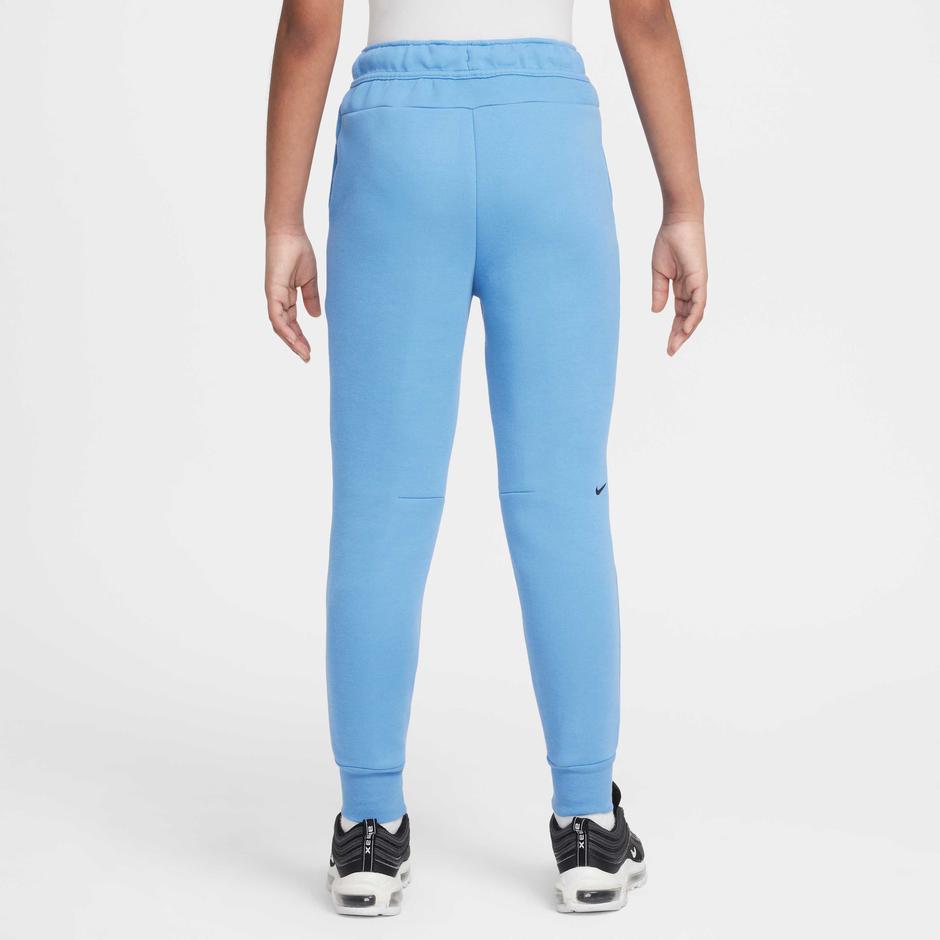 نايكي سبورتسوير تك فليس image number 1