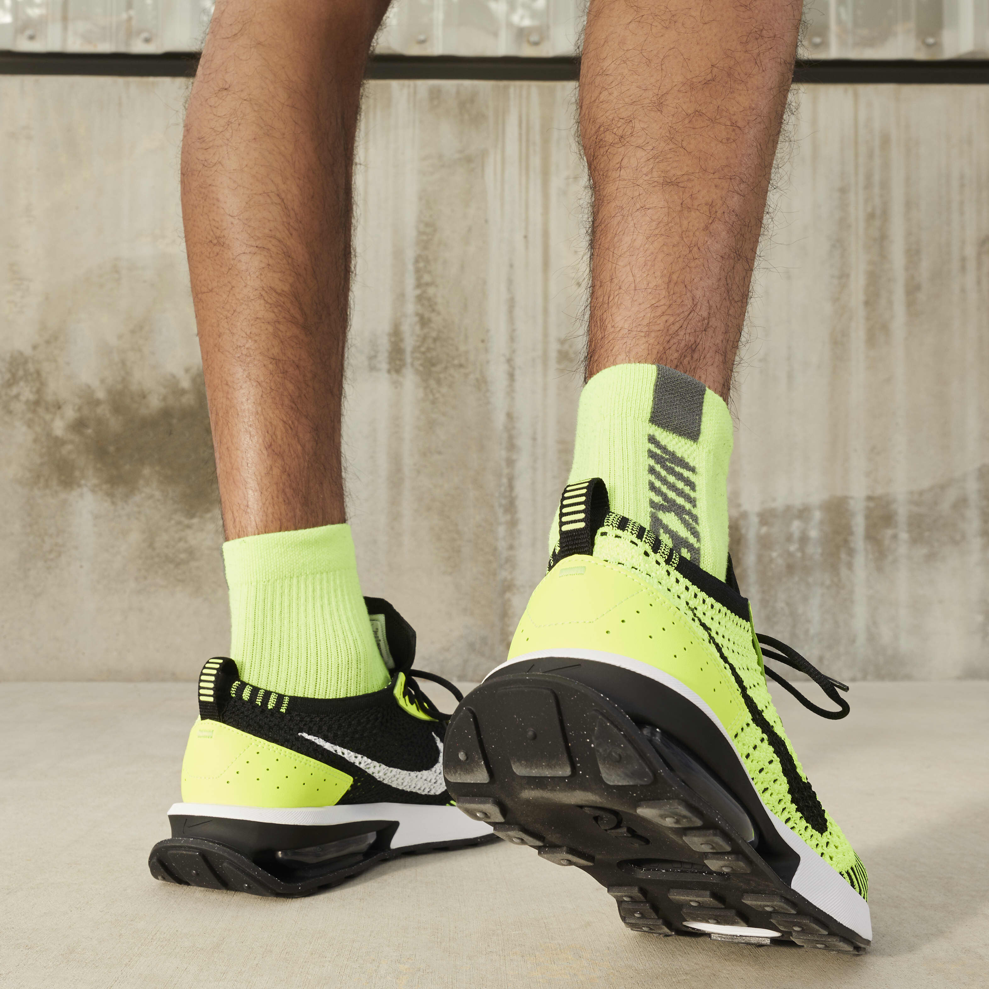 حذاء اير ماكس فلاي-نت ريسر image number 10