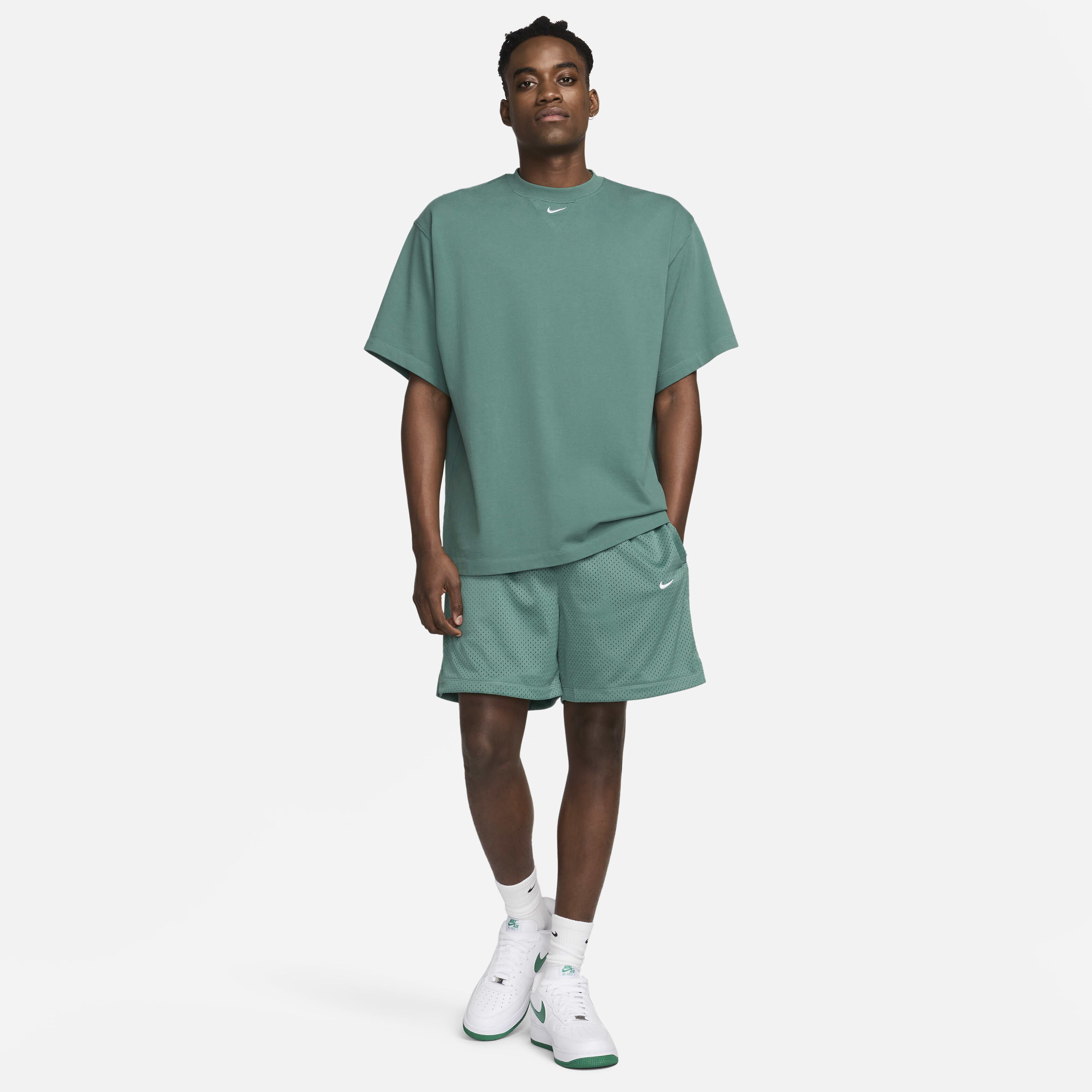 نايكي سبورتسوير سووش image number 5