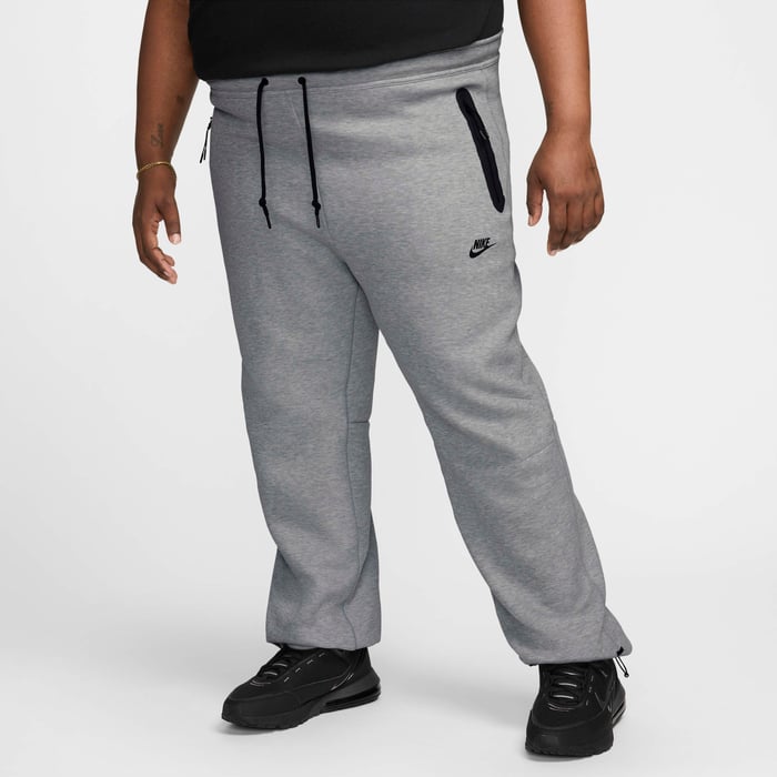 Nike Tech image number 11 Nike Tech image number 11