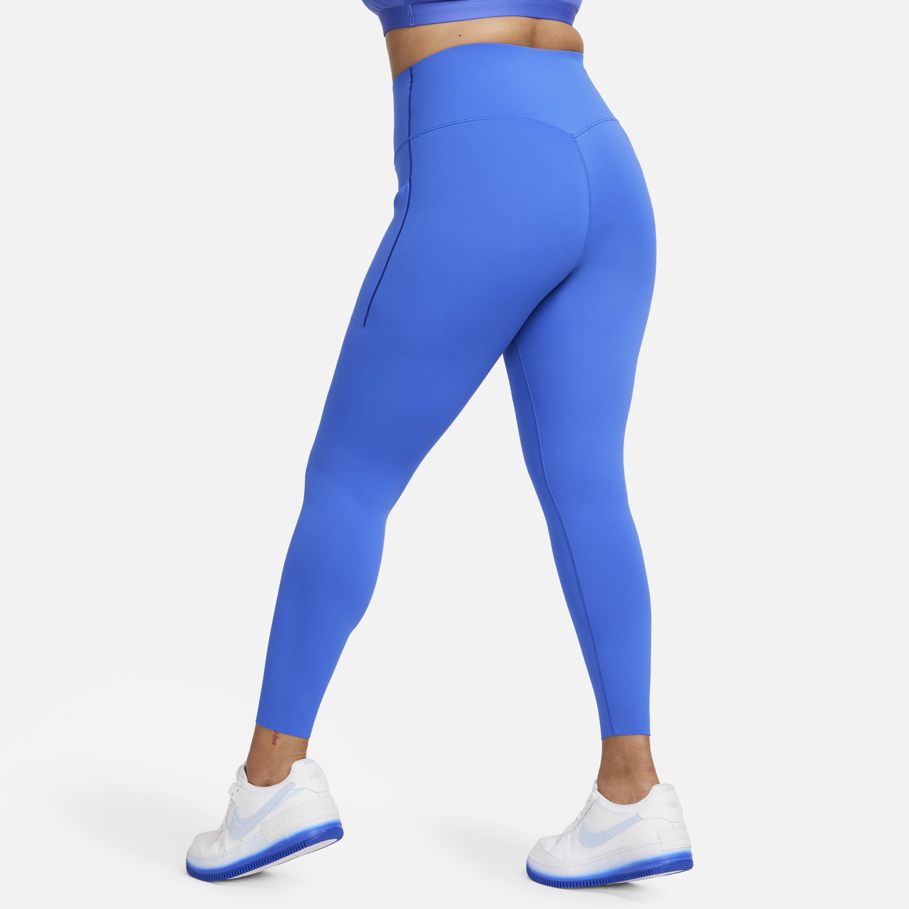 Nike Universa image number 1