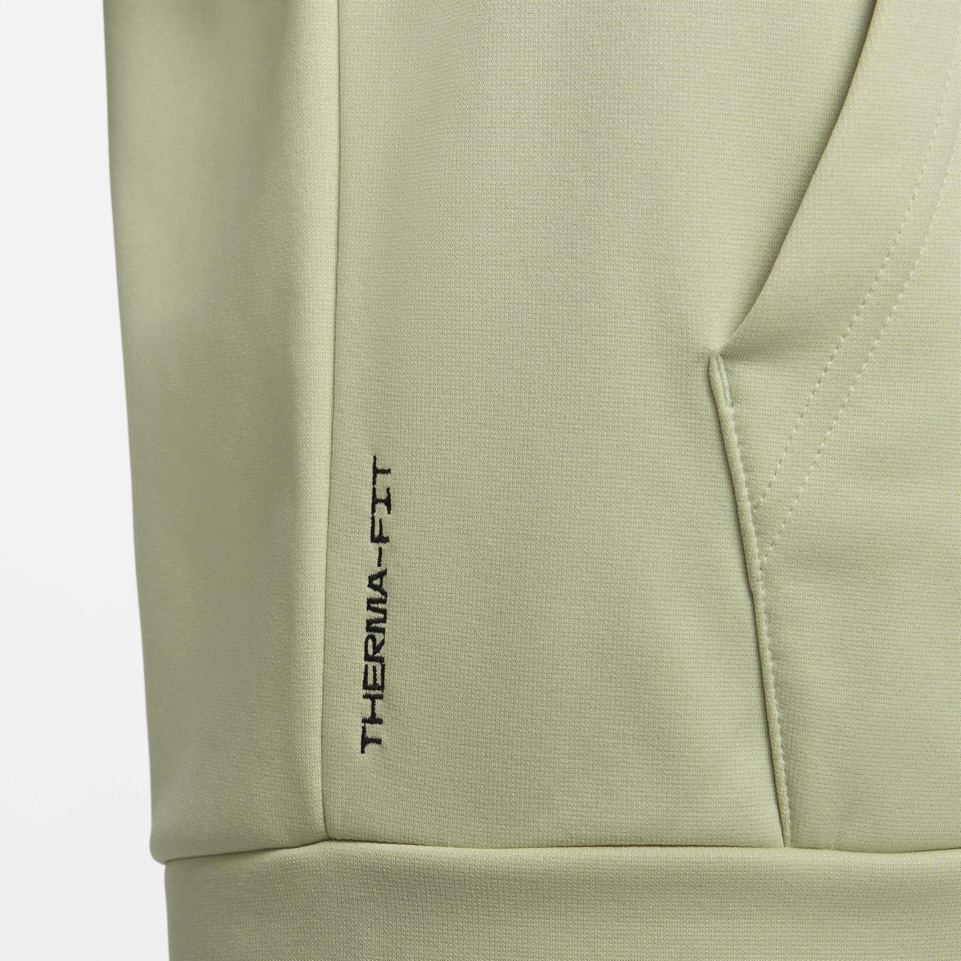 Nike Therma image number 6