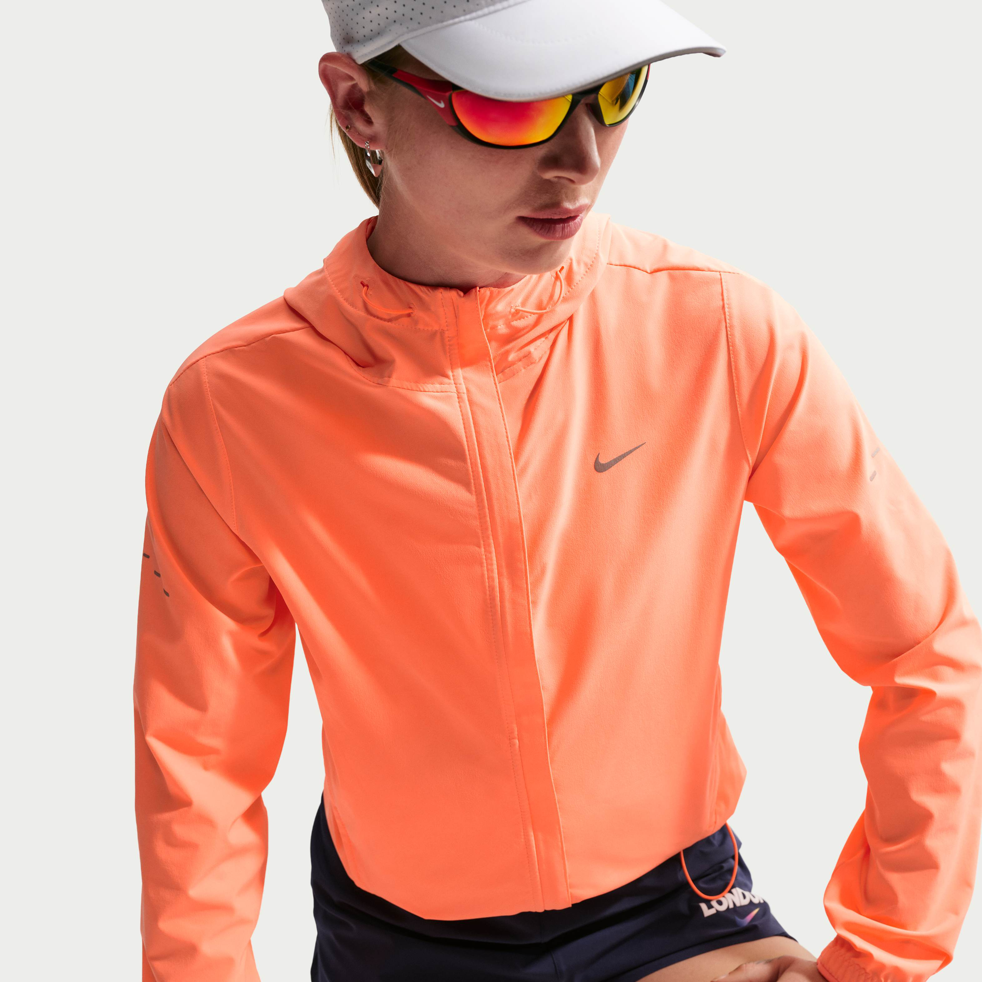 نايكي سويفت image number 2