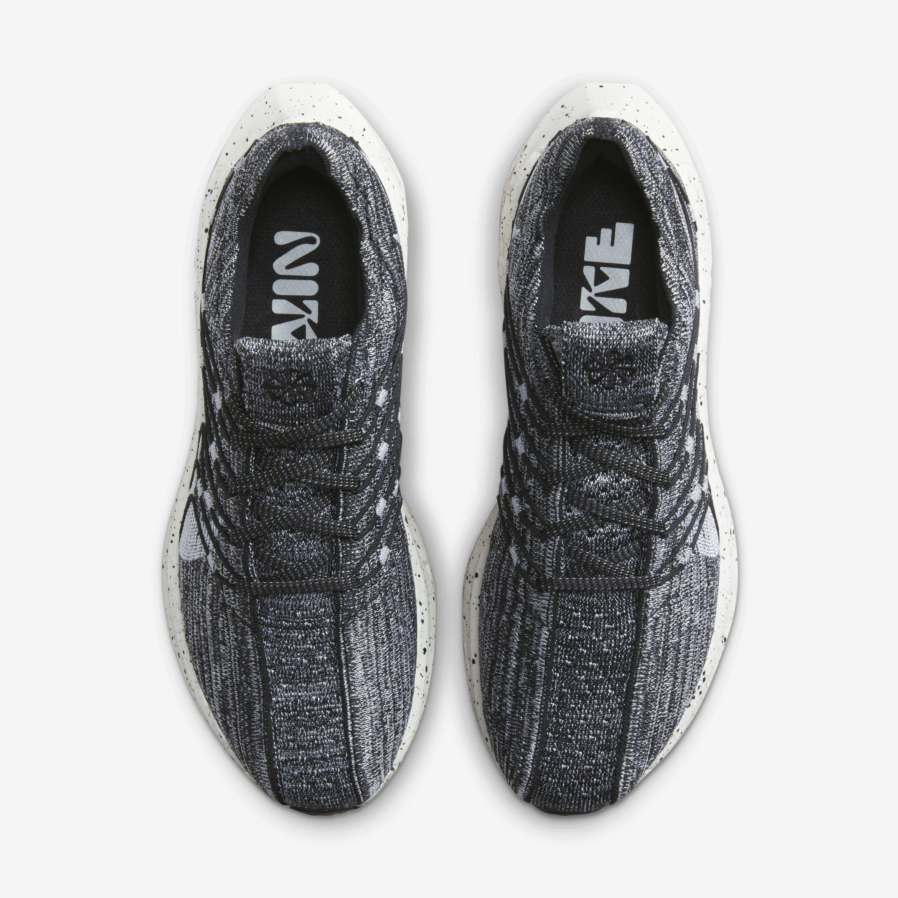 Nike pegasus turbo black white top