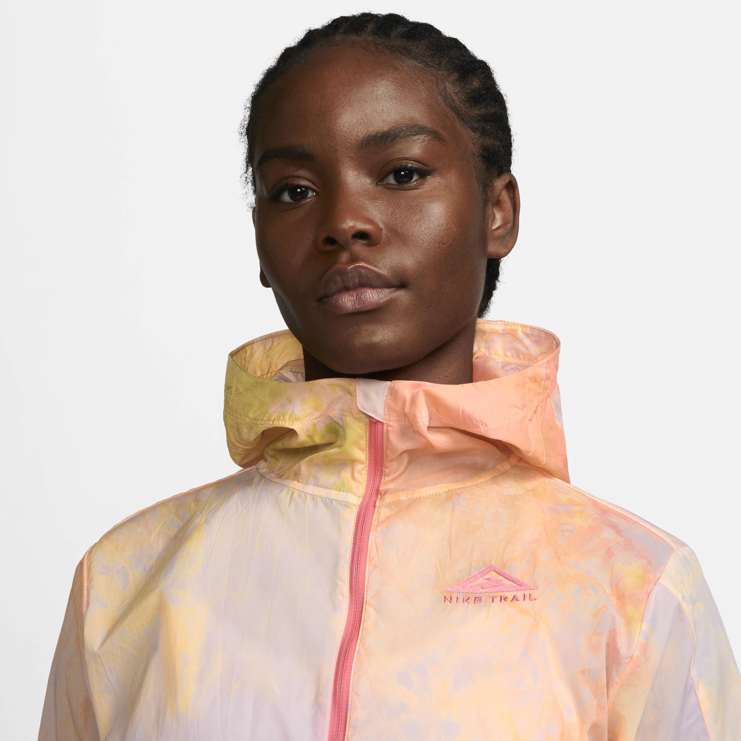 Outdoor running jacket women's on sale