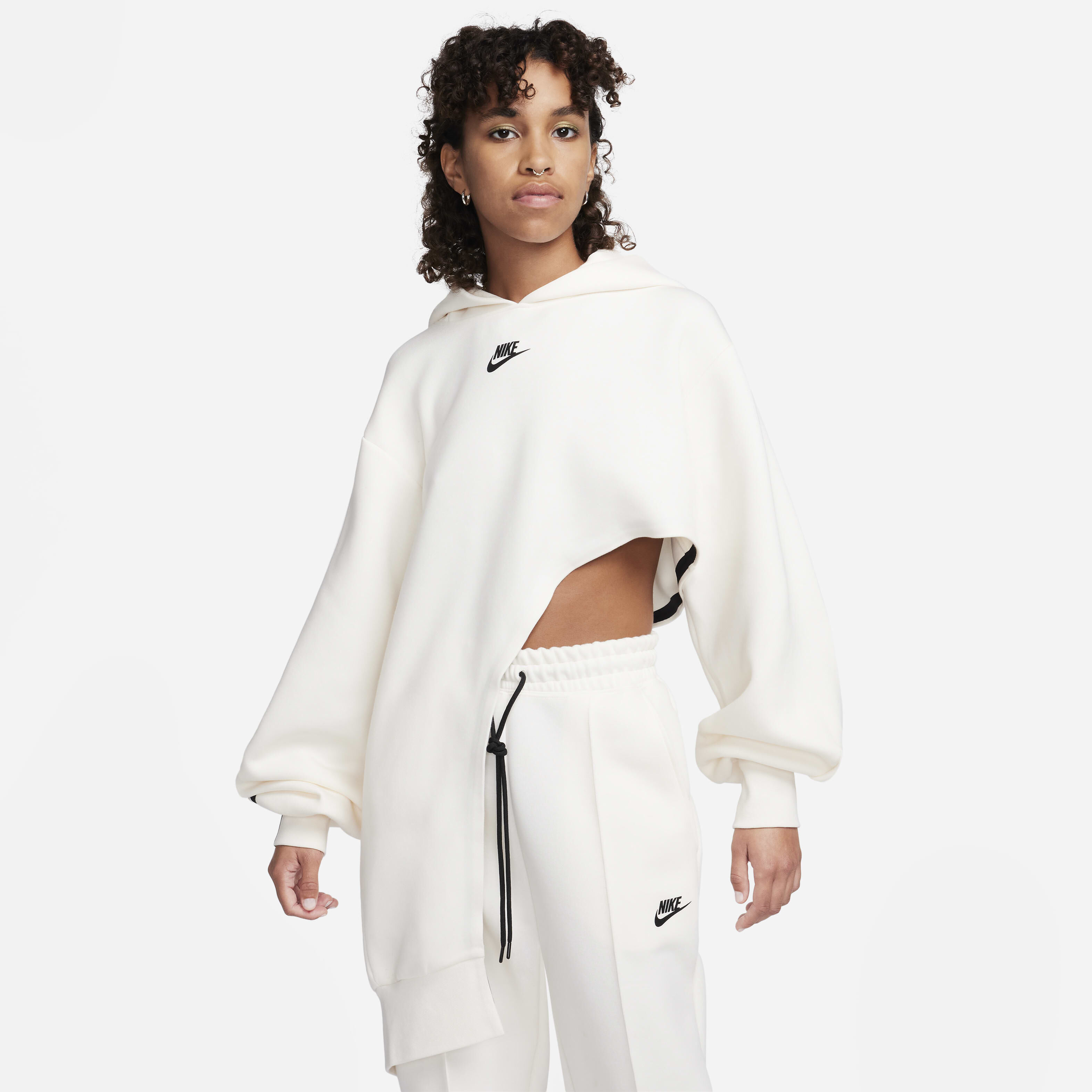 نايكي سبورتسوير تك فليس image number 0