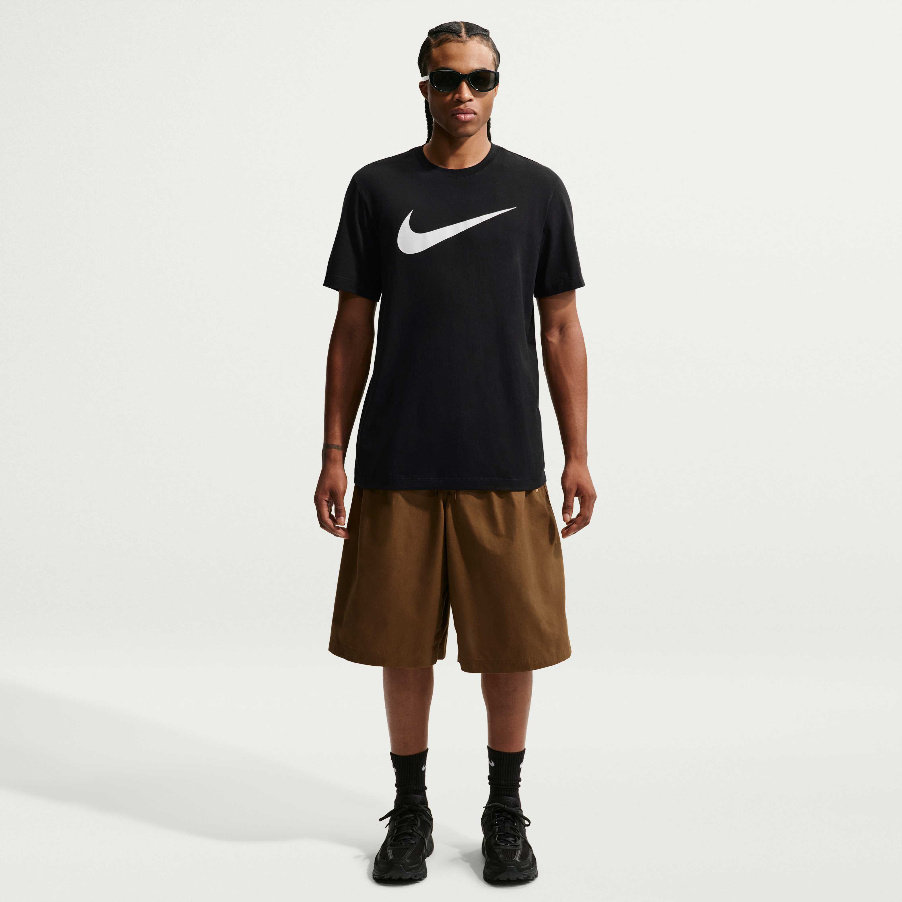 نايكي سبورتسوير سووش image number 3