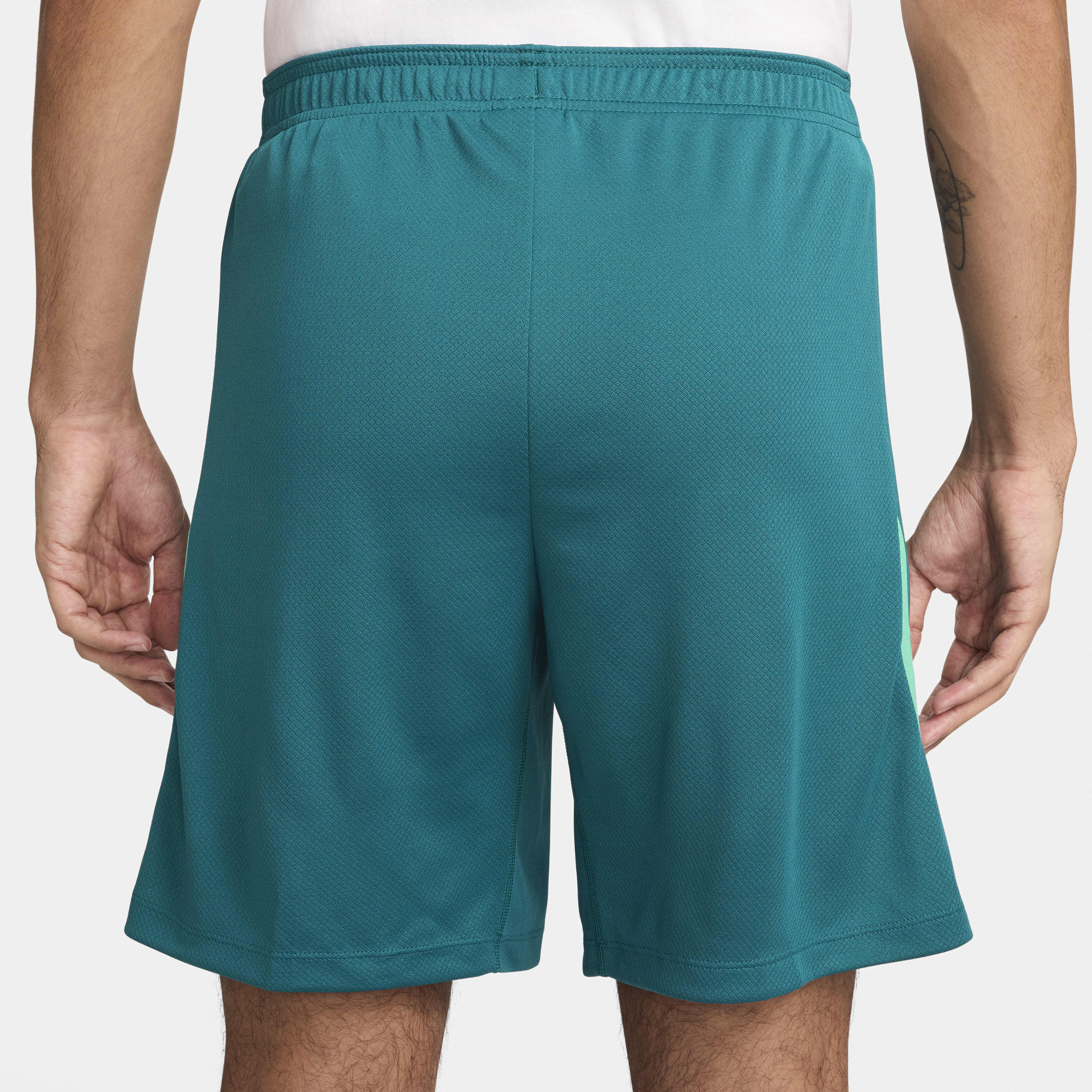 Portugal Strike image number 2