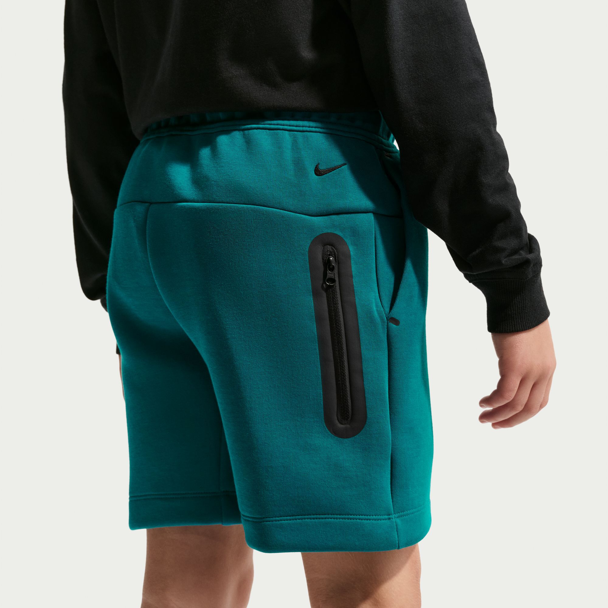 Nike Sportswear Tech Fleece image number 3