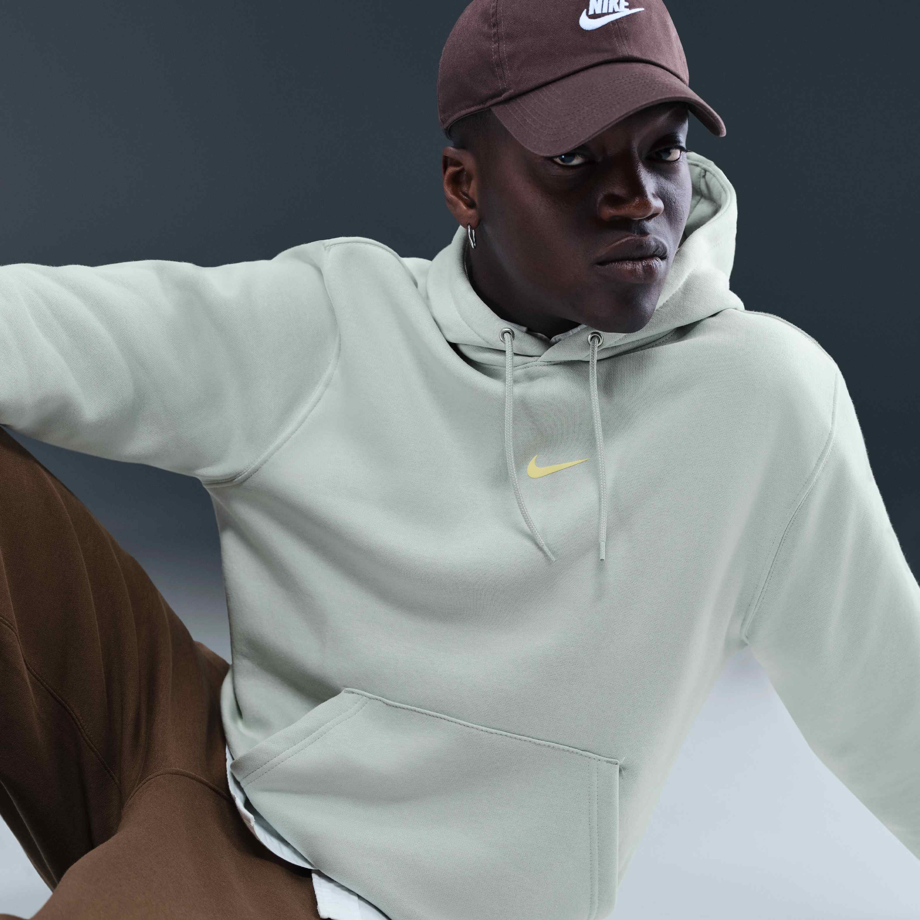 Nike Sportswear Club Air Max image number 2