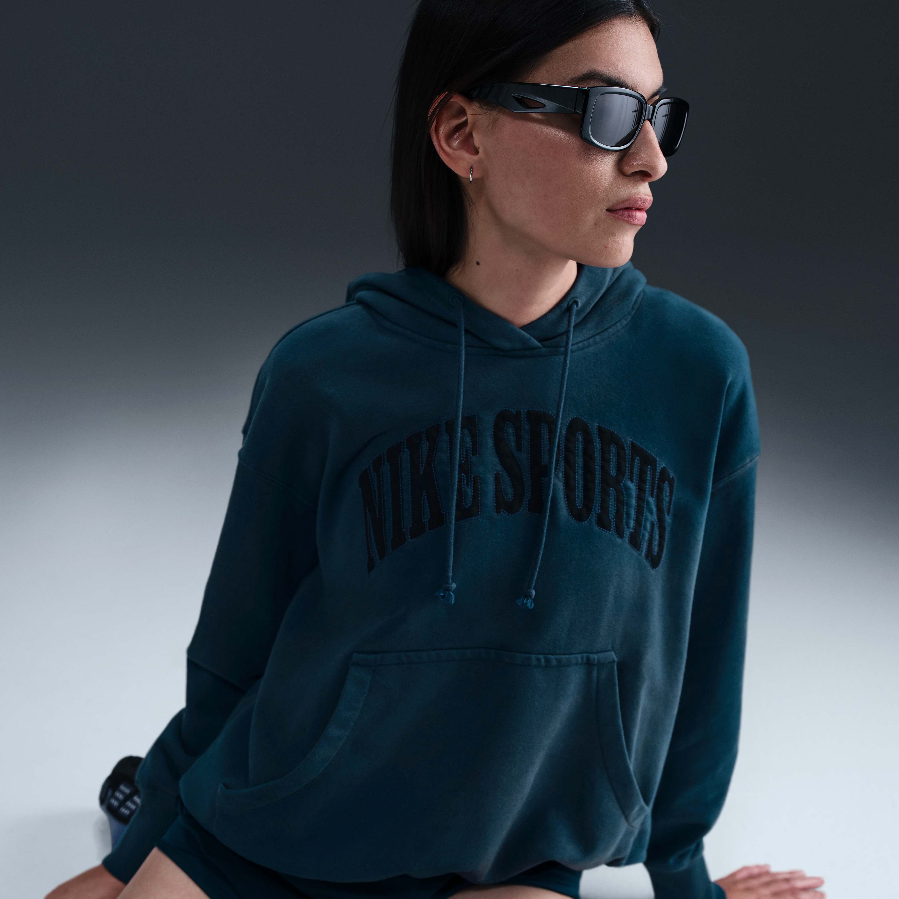 Nike Sportswear Phoenix Fleece image number 2