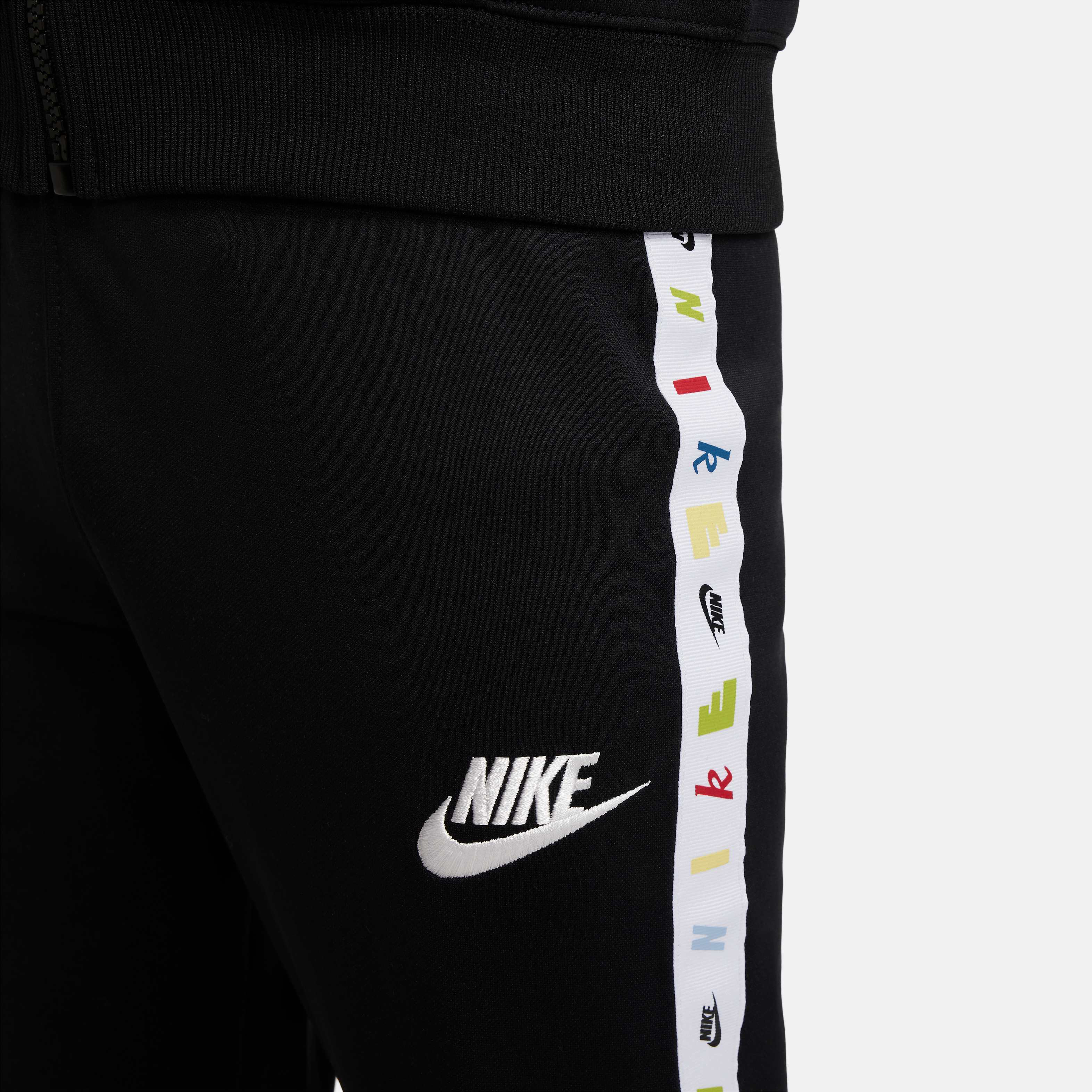 Nike Sportswear Club Dri-FIT image number 4