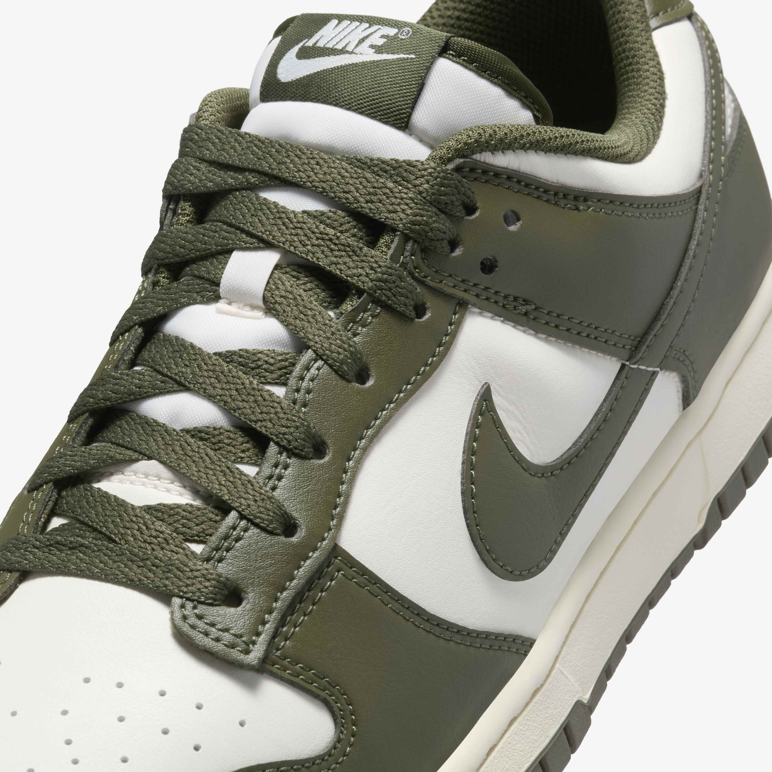 Nike Dunk Low Retro image number 6