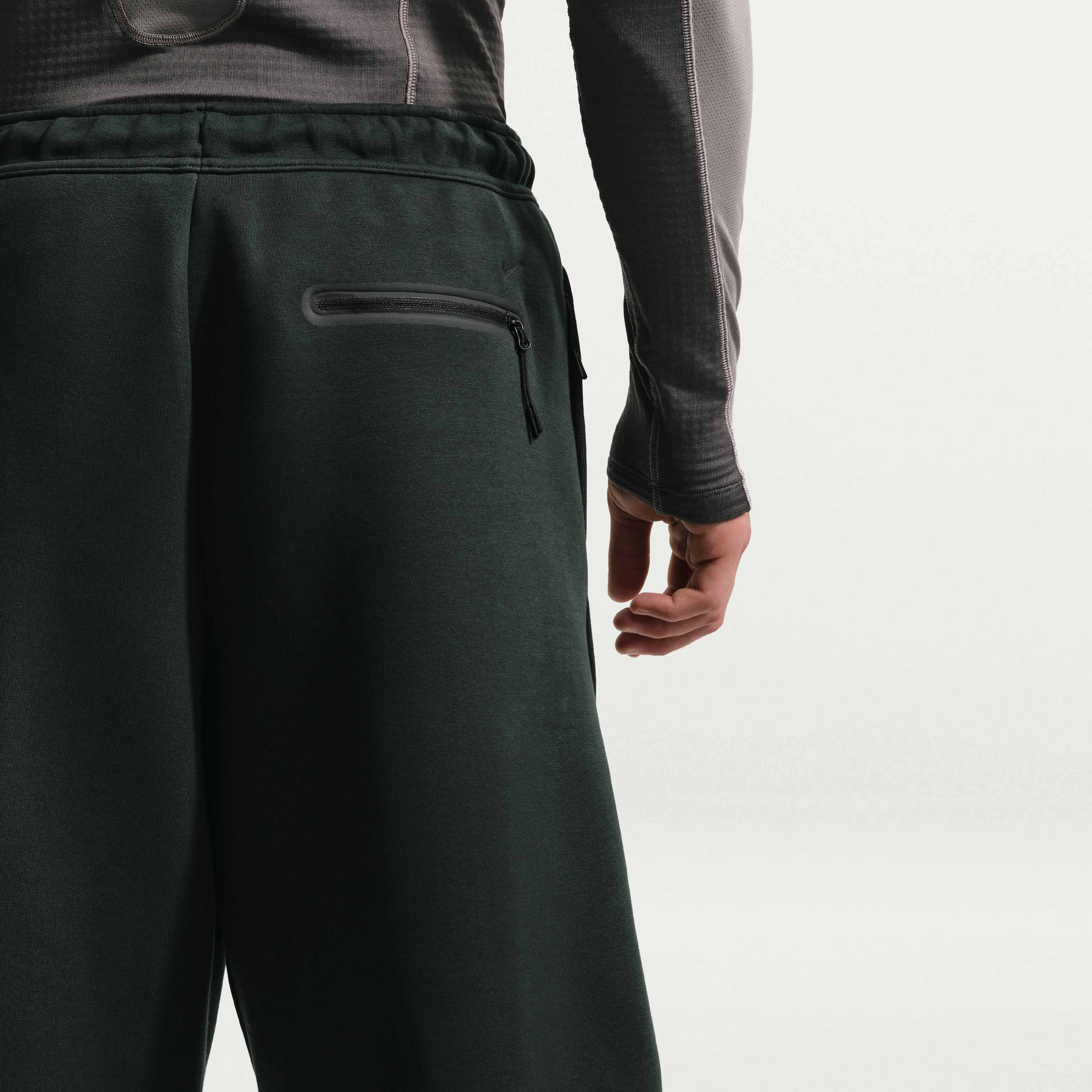 Nike Tech image number 2