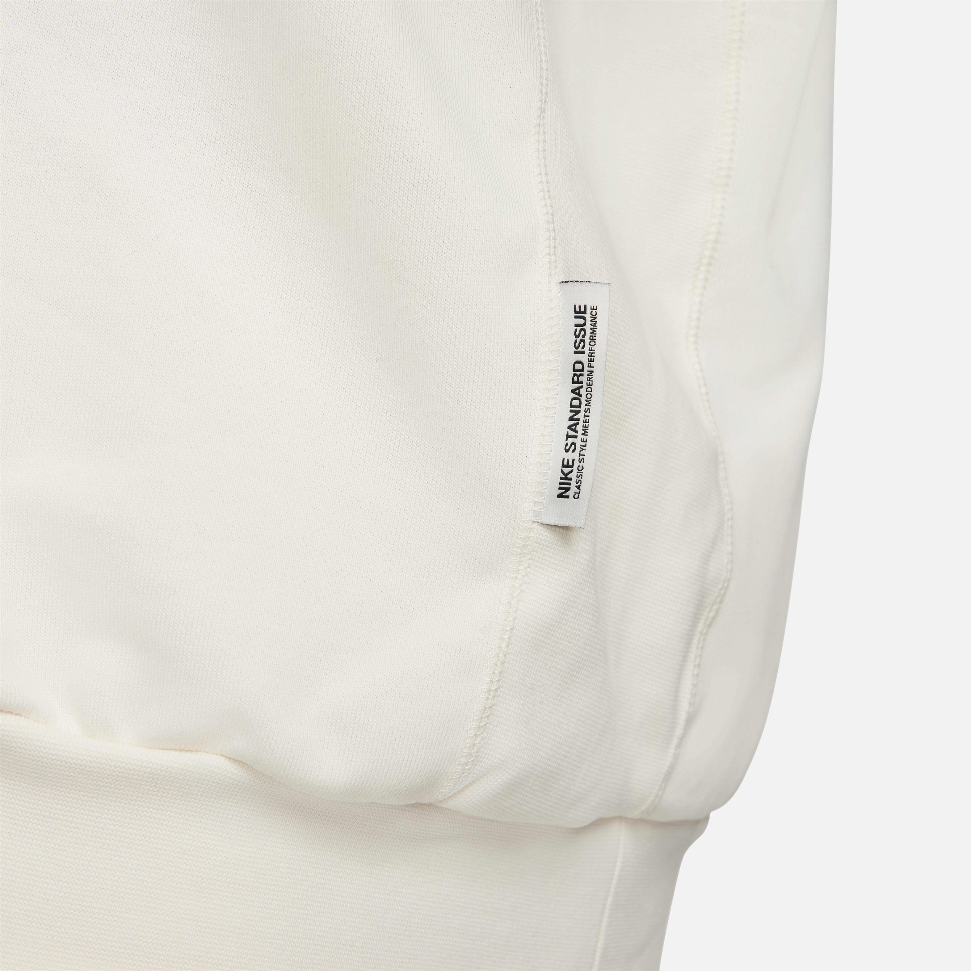 جيانيس ستاندرد ايشيو image number 9