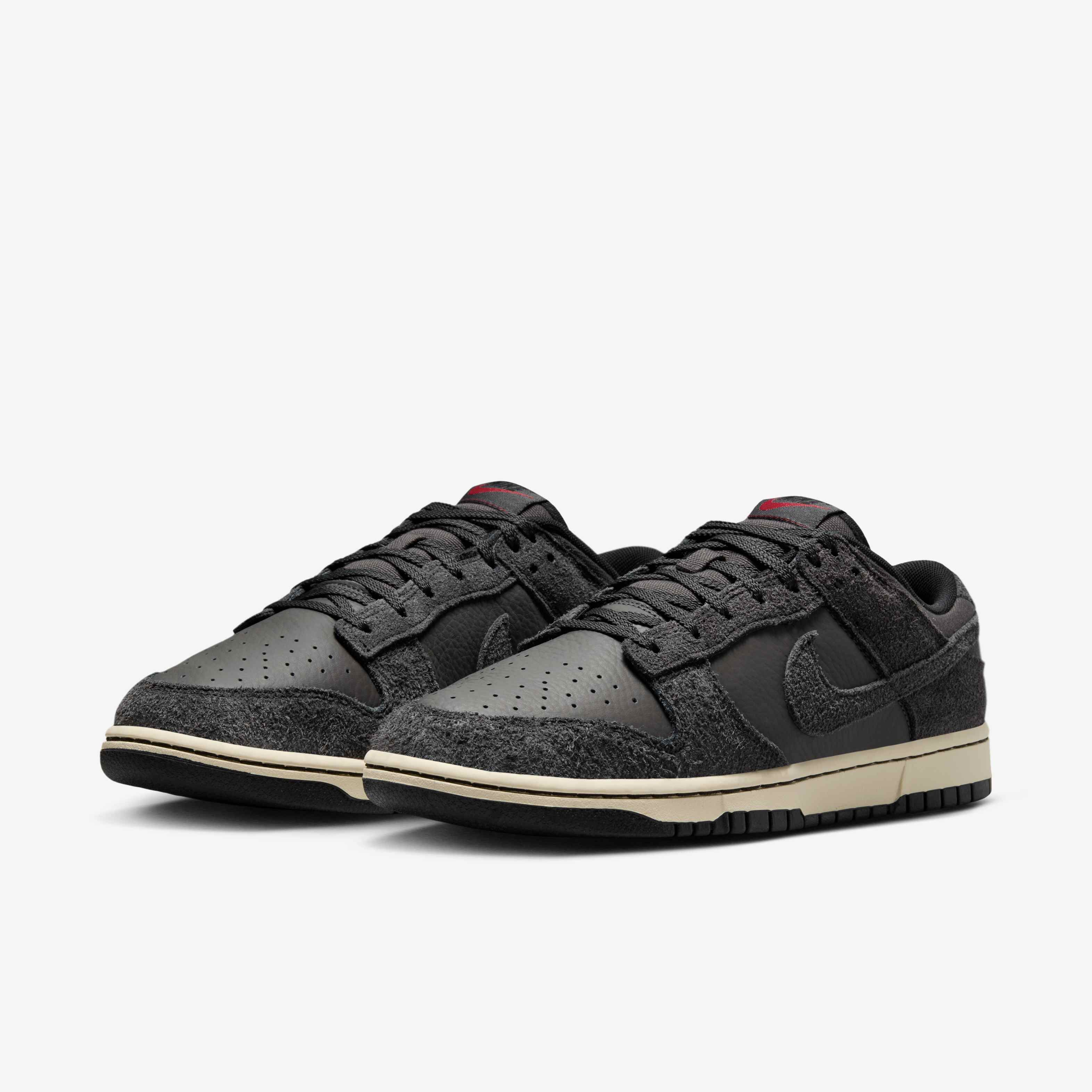Nike Dunk Low Retro Premium image number 4