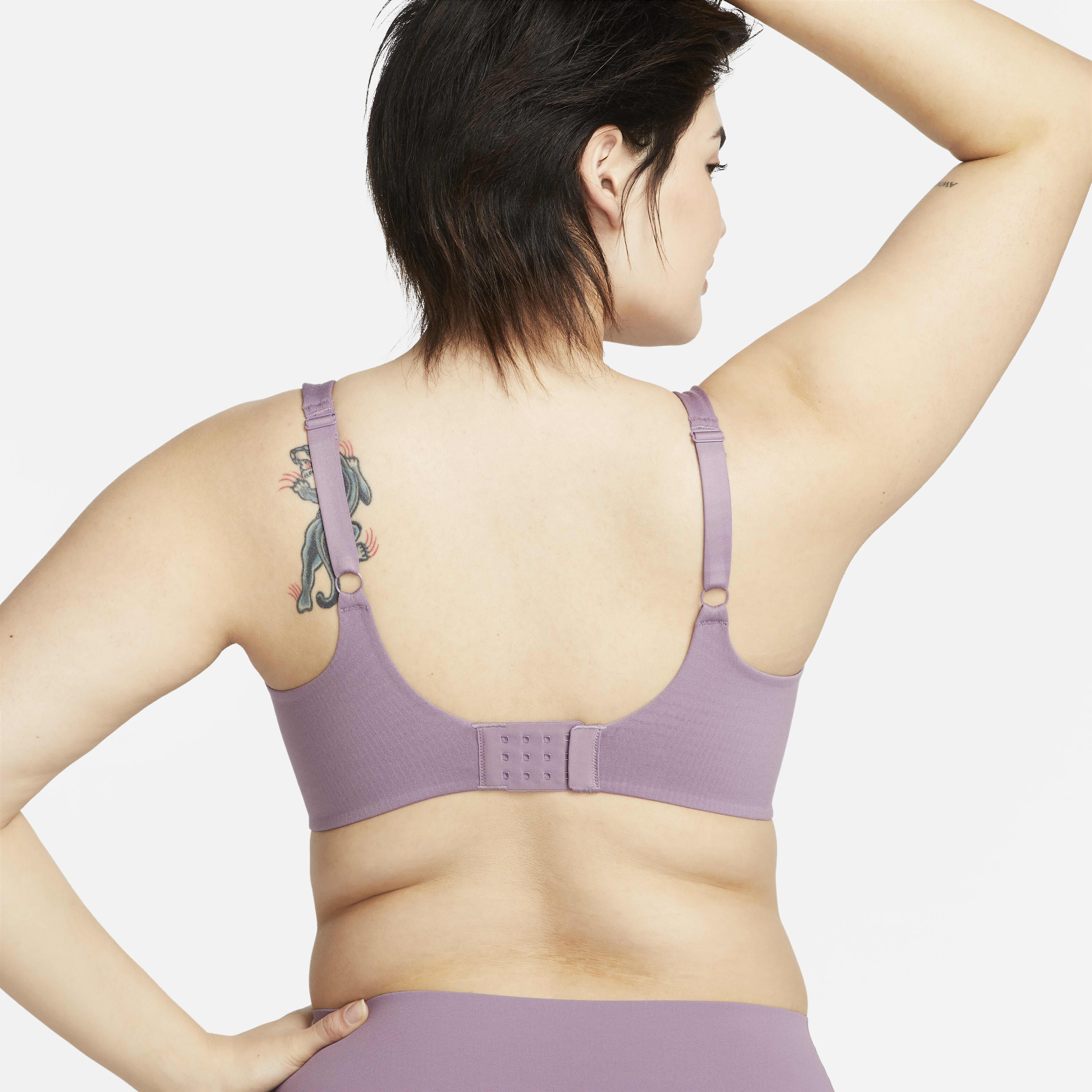 Nike Alate Coverage image number 1