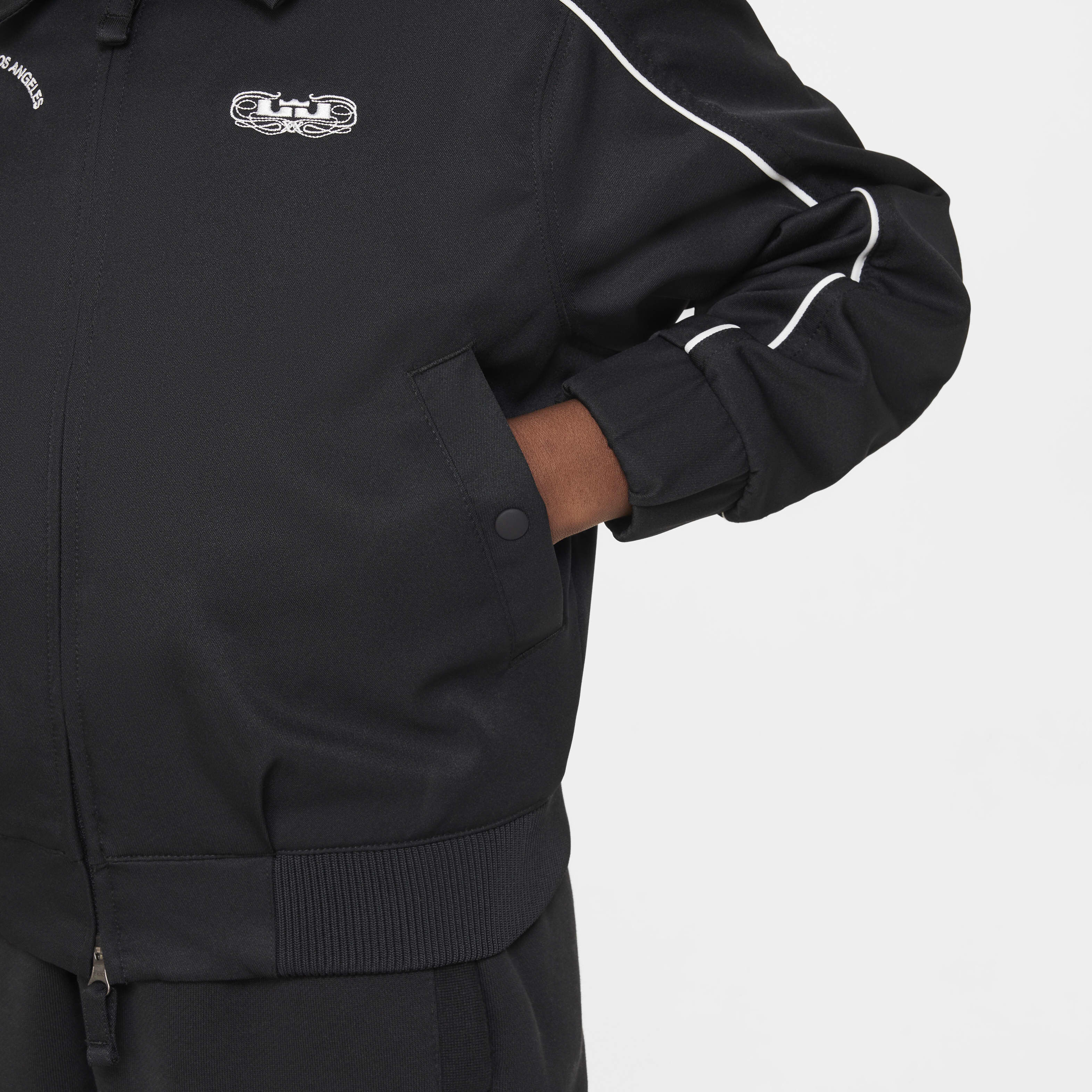 ليبرون image number 3