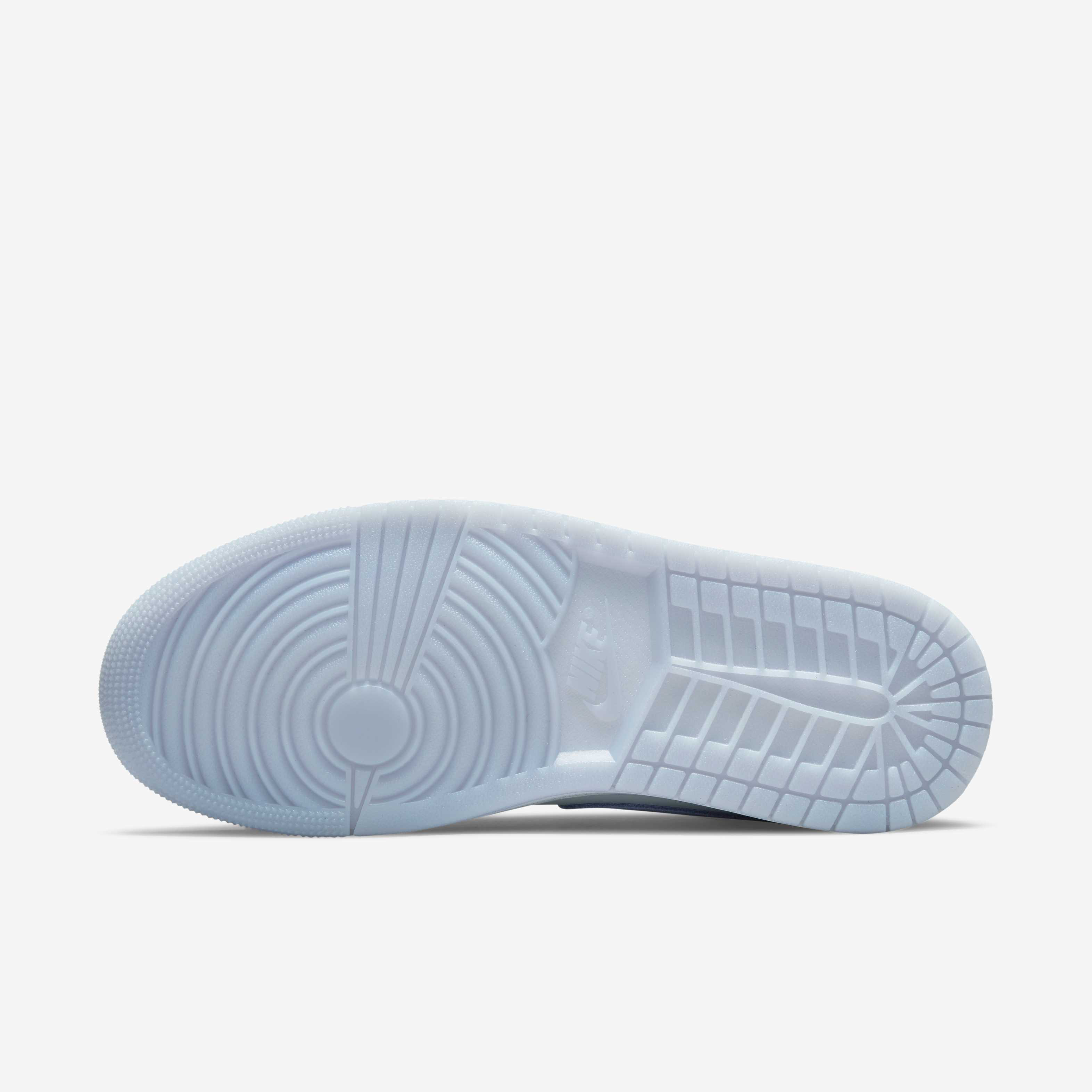 Air Jordan 1 Mid Shoes image number 1