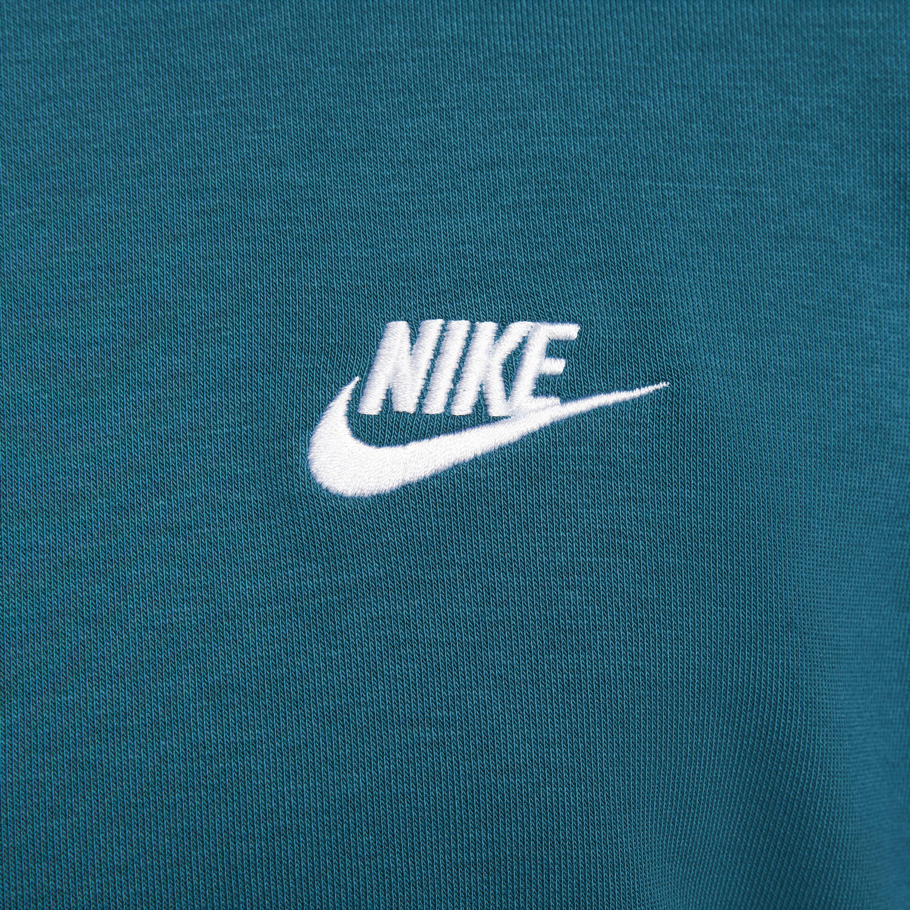 Nike Sportswear Club image number 3